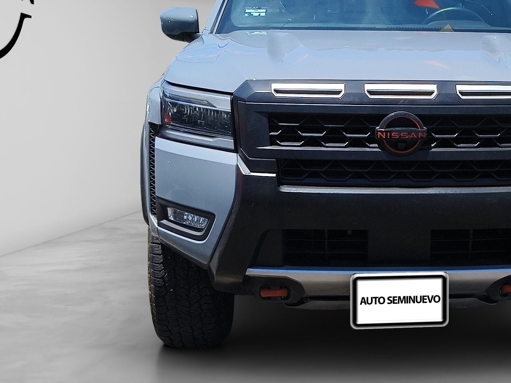 2025 Nissan FRONTIER 4P PRO-4X V63.8 AUT 4X4