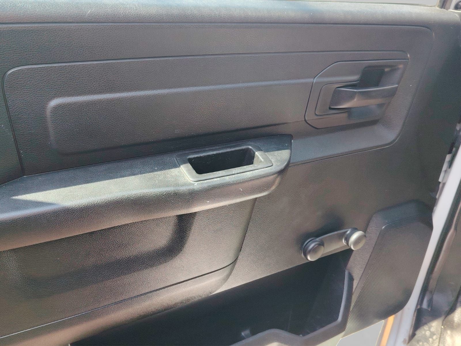 2020 RAM 1500 4 PTS CREW CAB SLT V6 36L TA 4X4