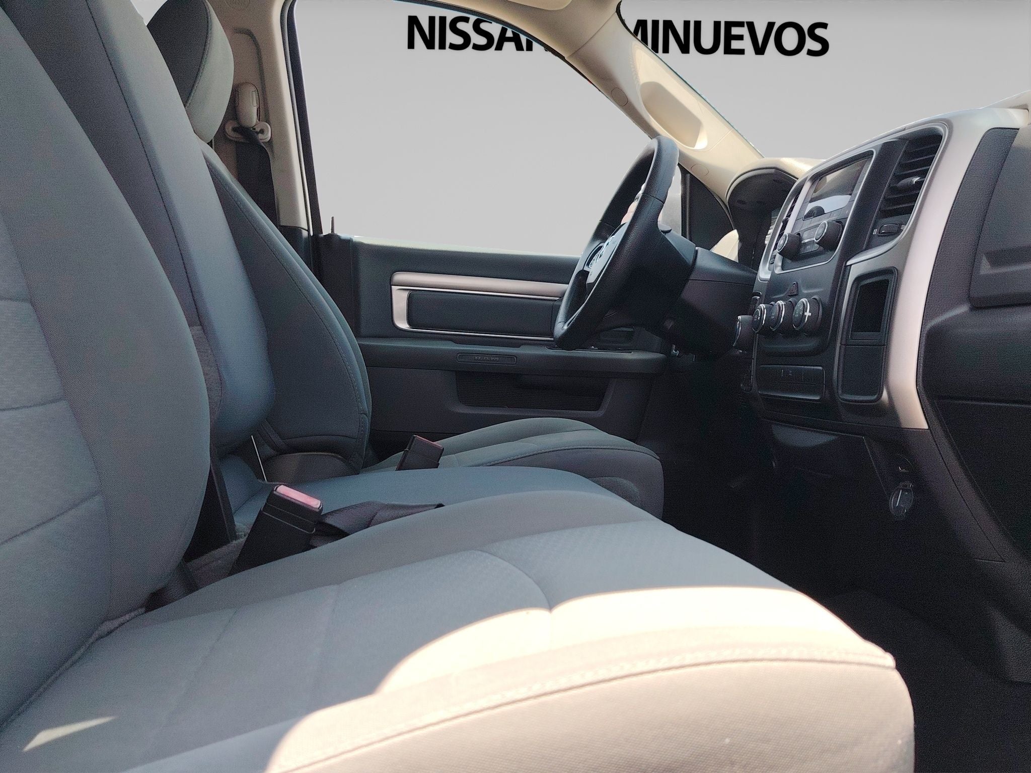 2020 RAM 1500 4 PTS CREW CAB SLT V6 36L TA