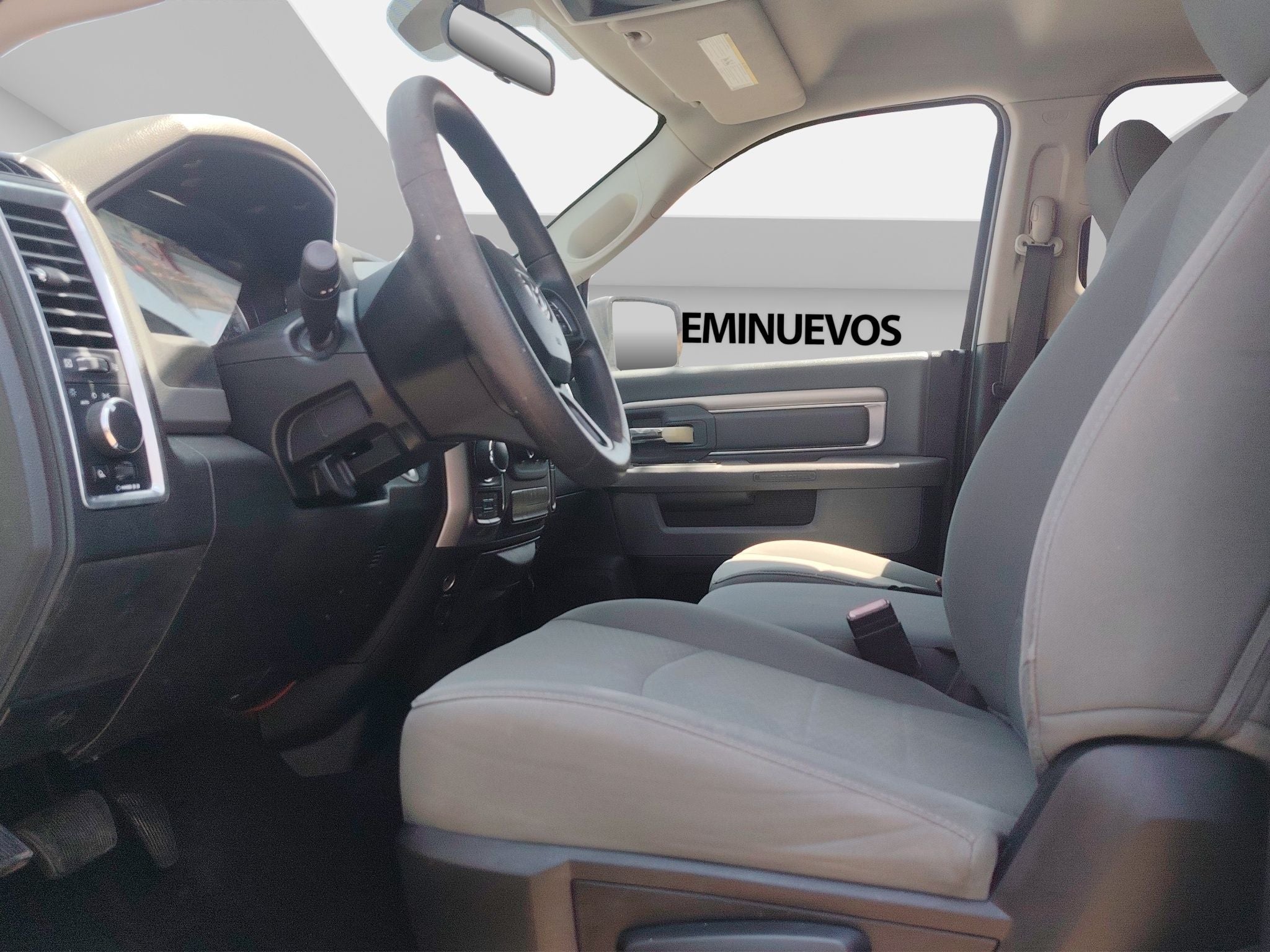 2020 RAM 1500 4 PTS CREW CAB SLT V6 36L TA