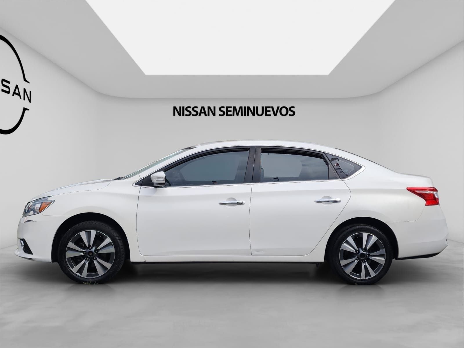 2018 Nissan SENTRA 4 PTS EXCLUSIVE CVT AAC AUT GPS PIEL QC F LED RA-17
