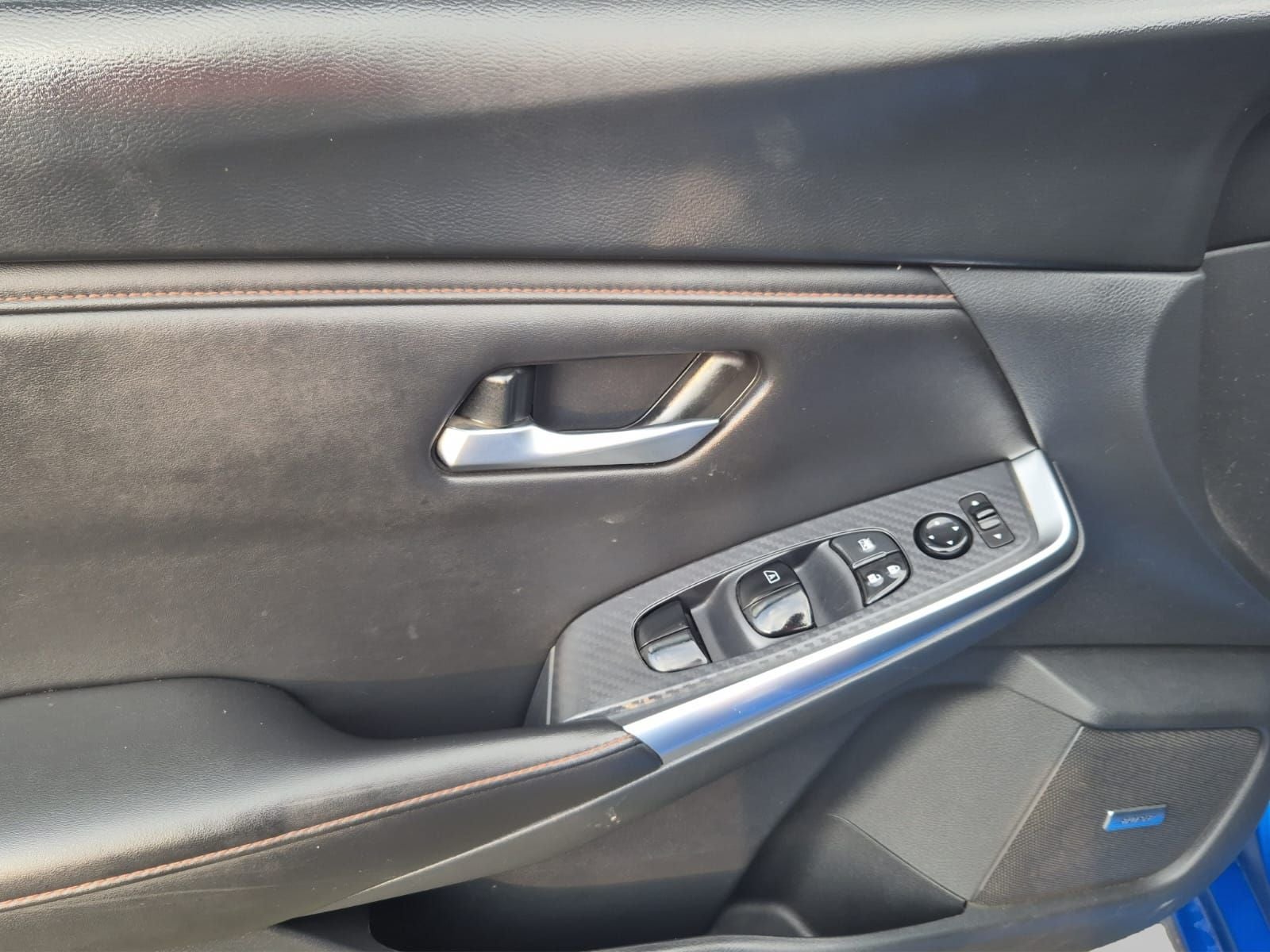 2023 Nissan SENTRA 4 PTS SR CVT AAC ASTOS DEPORTIVOS BOSE QC F LED RA-18