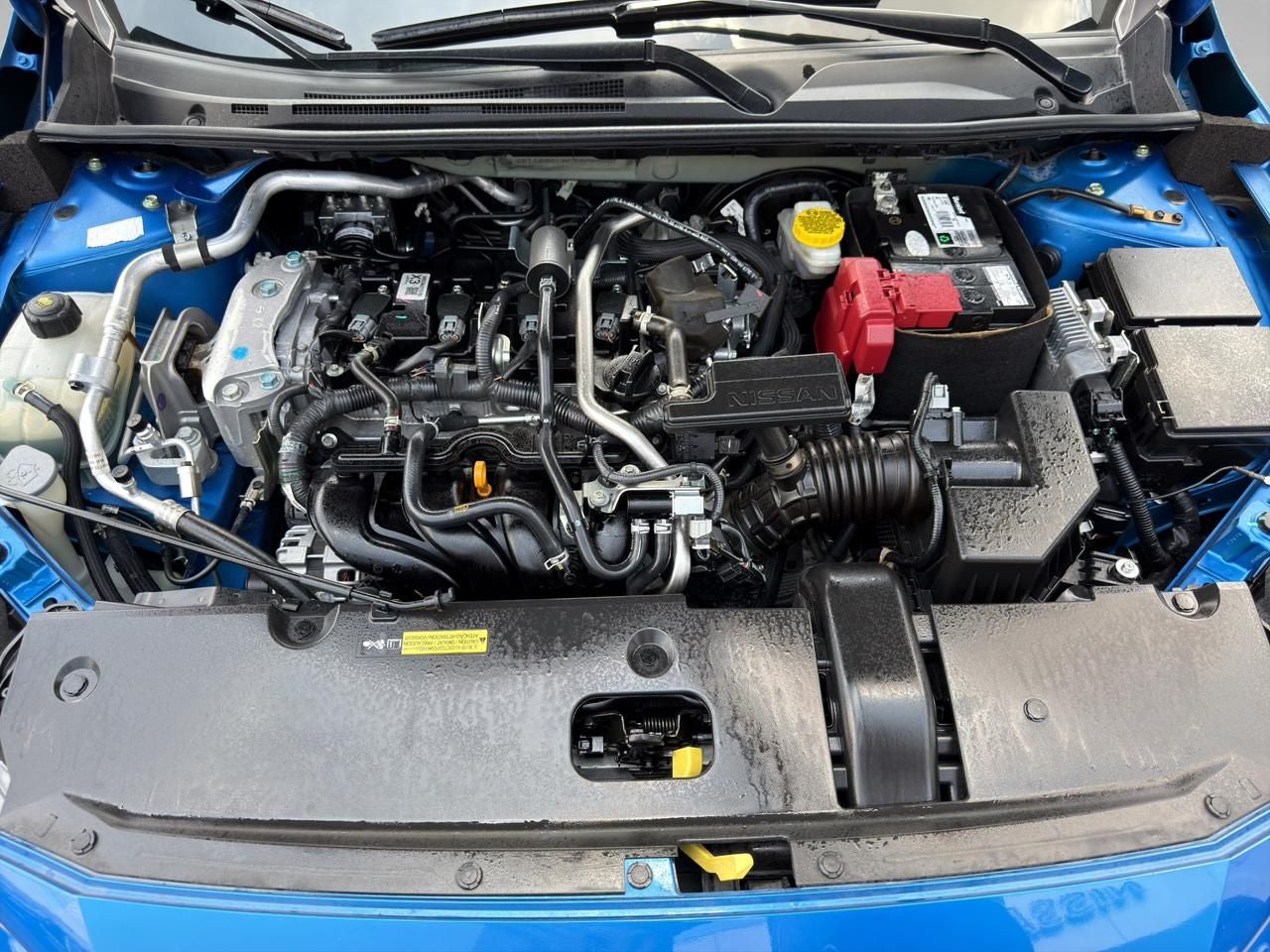 2023 Nissan SENTRA 4 PTS SR CVT AAC ASTOS DEPORTIVOS BOSE QC F LED RA-18