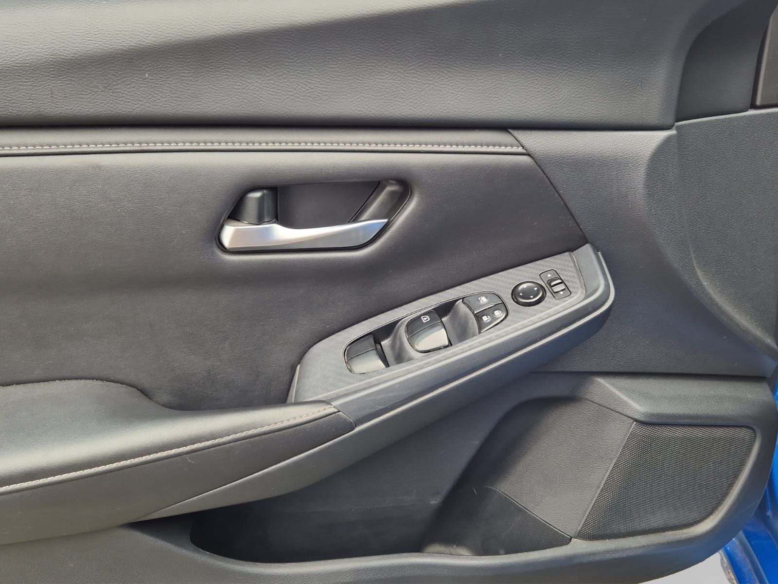 2023 Nissan SENTRA 4 PTS ADVANCE TA AAC F NIEBLA RA-16