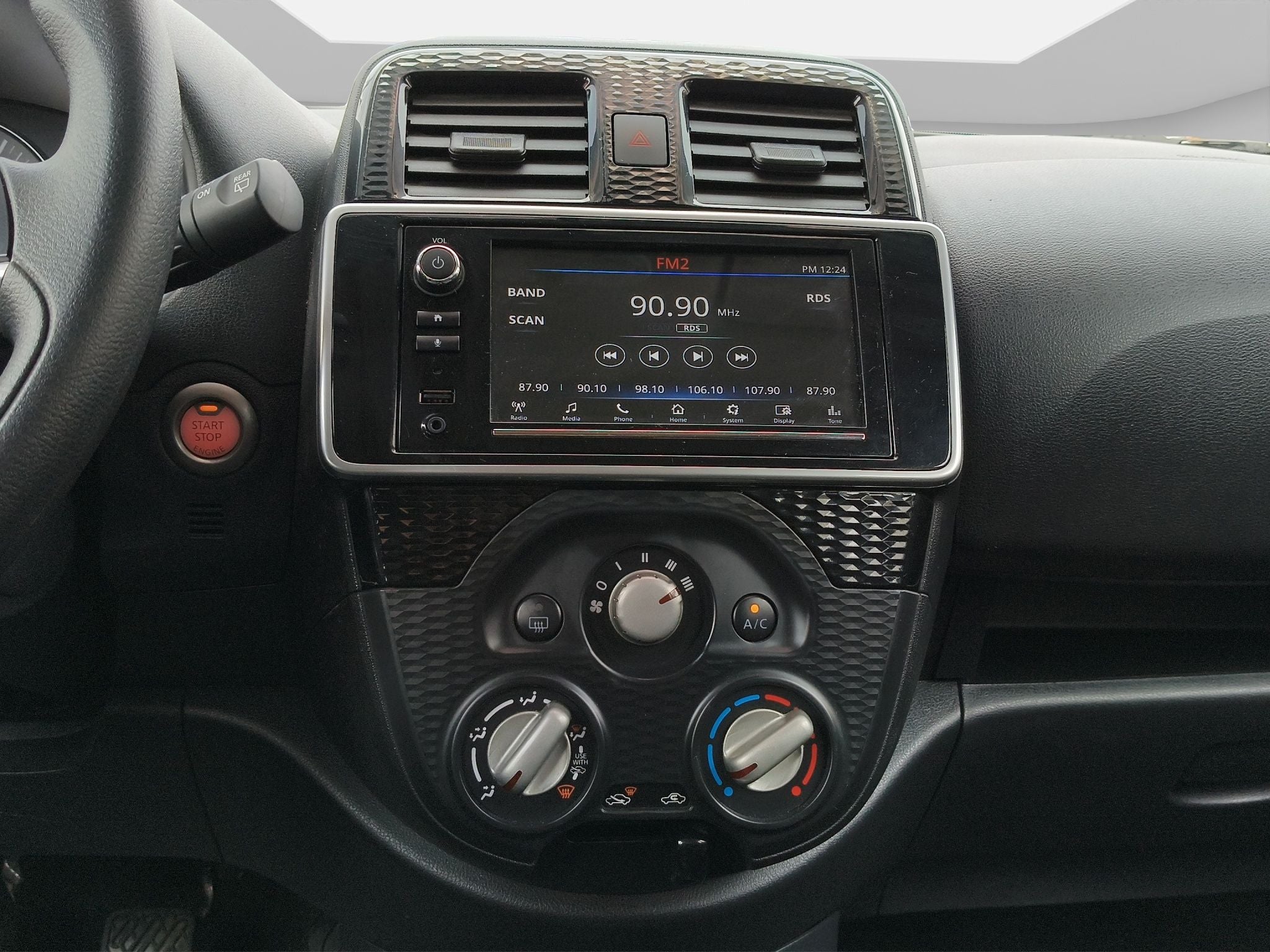 2025 Nissan MARCH 5P ADVANCE L41.6 AUT