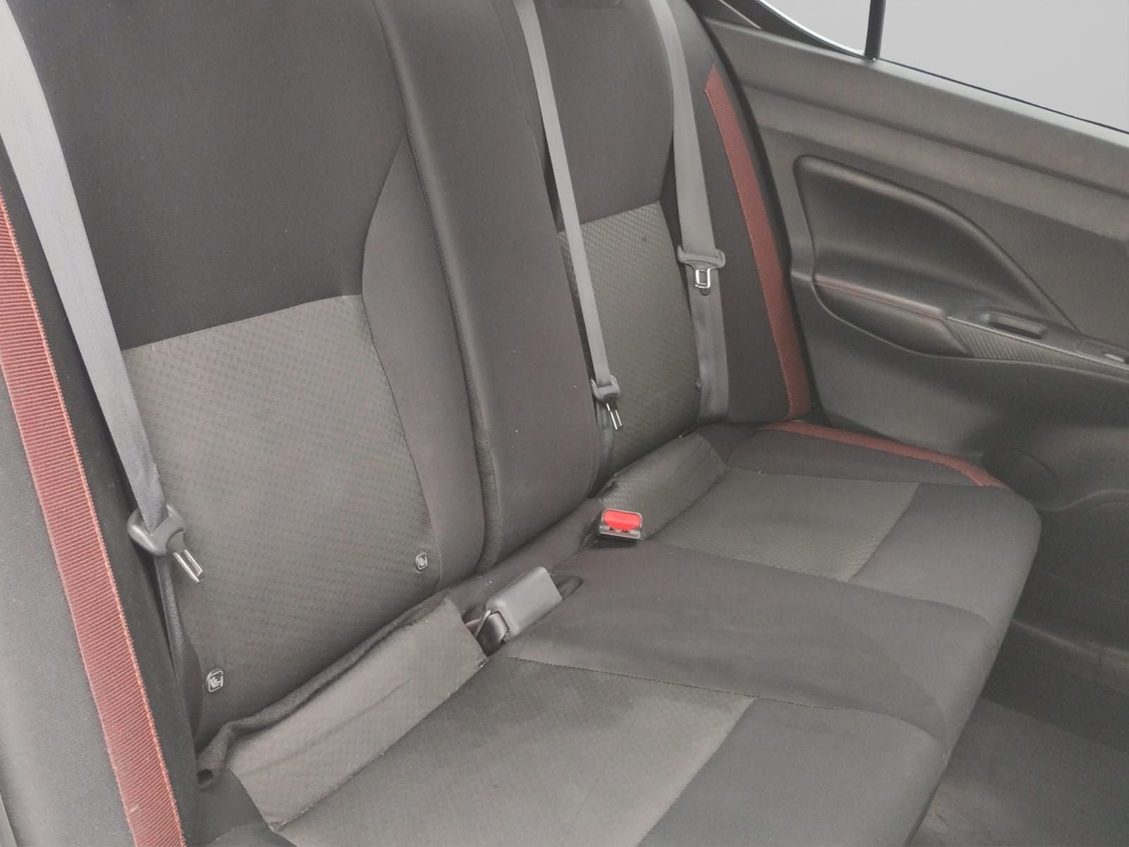 2023 Nissan VERSA 4P SR L41.6 AUT