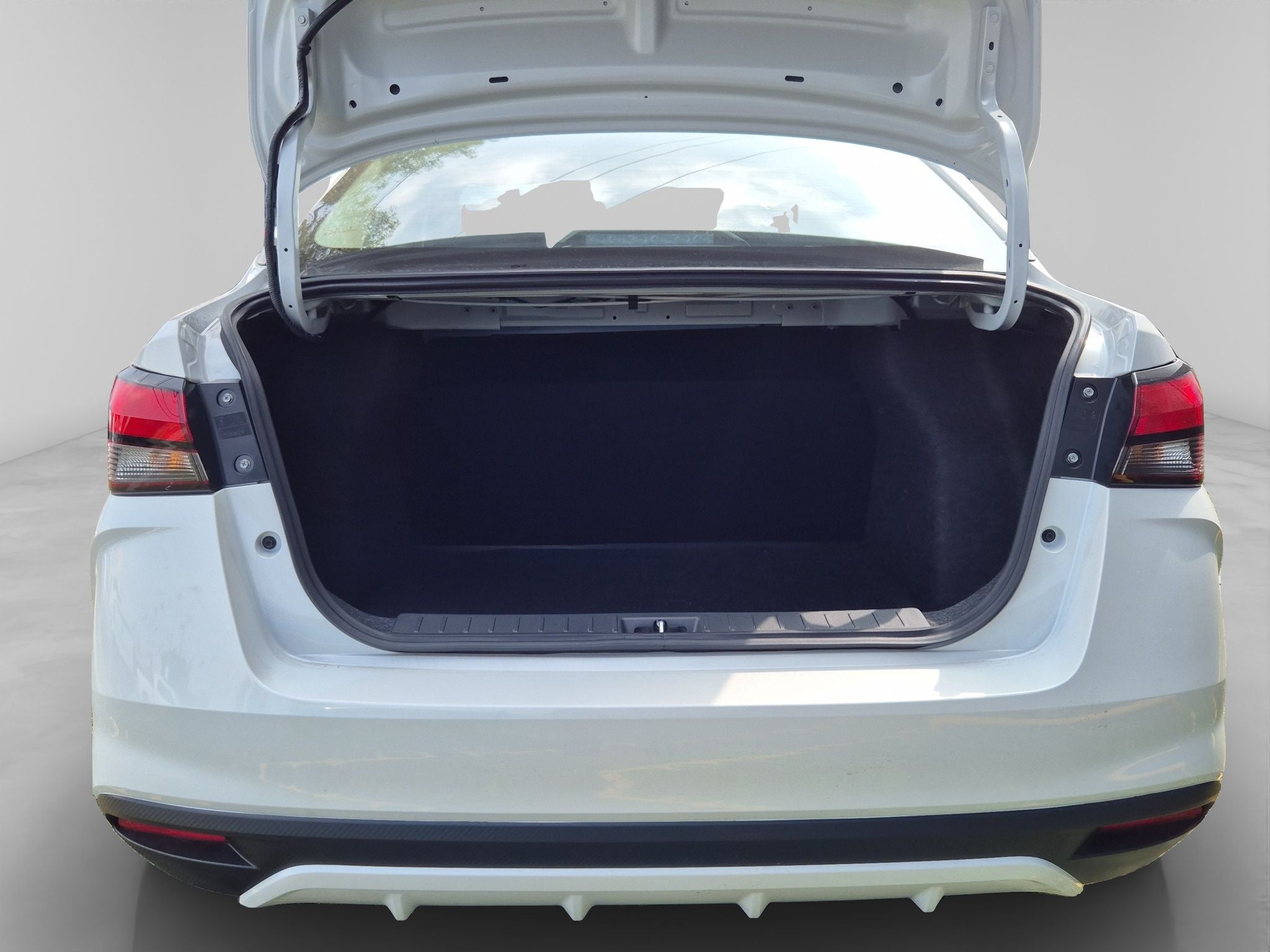 2026 Nissan V-DRIVE V-DRIVE TM AC AUDIO
