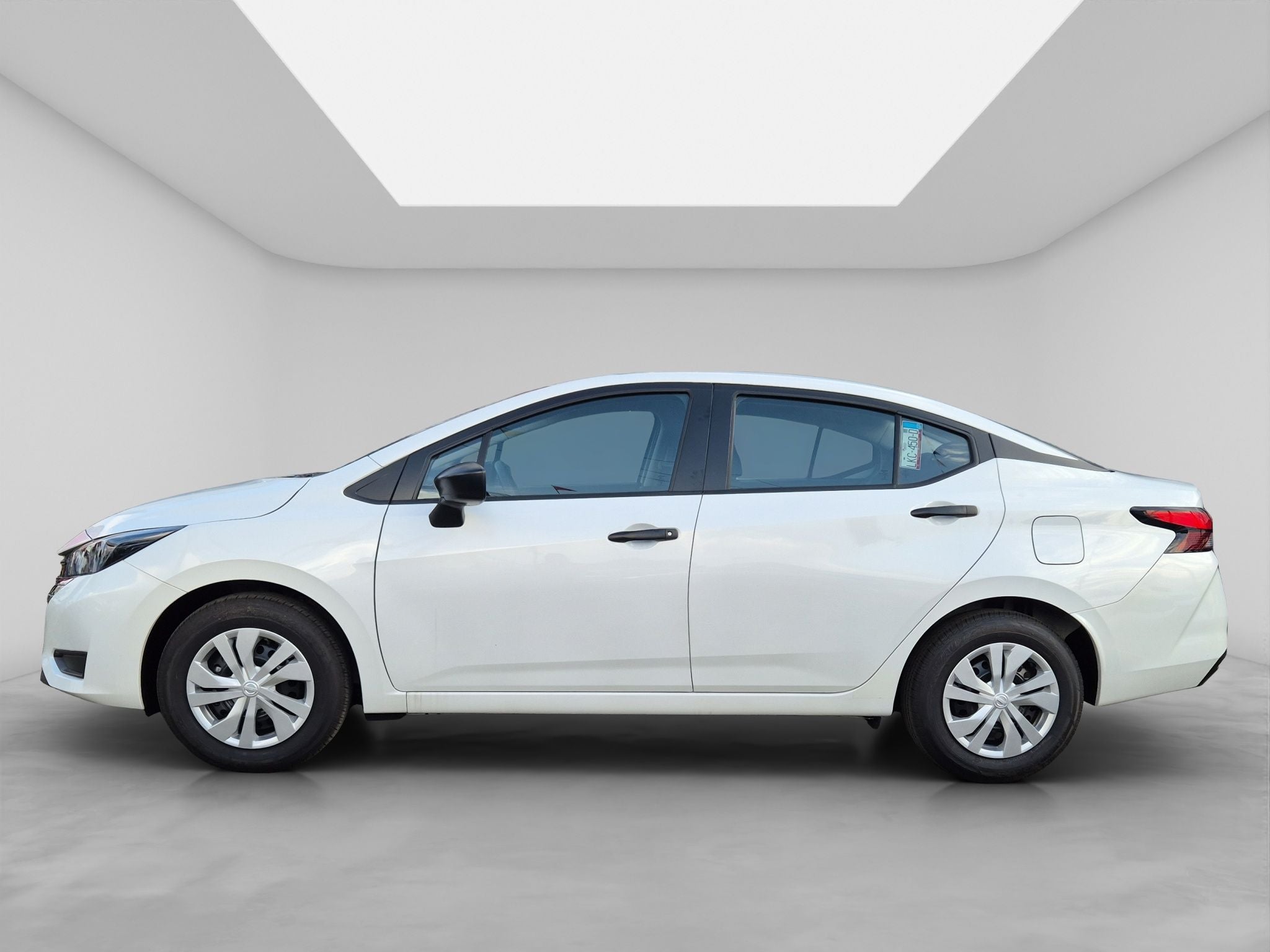 2026 Nissan V-DRIVE V-DRIVE TM AC AUDIO