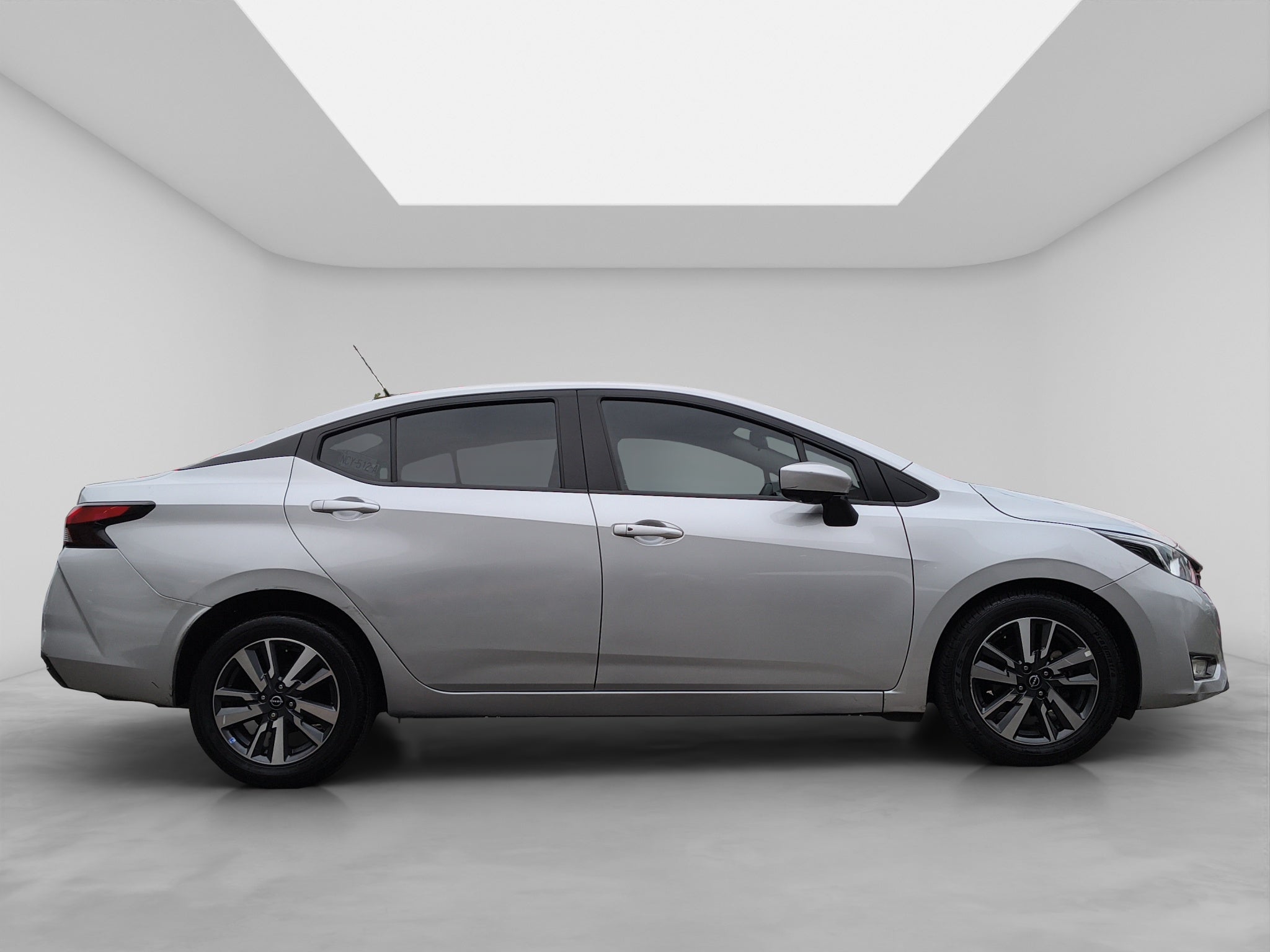 2024 Nissan VERSA 4P ADVANCE L41.6 AUT