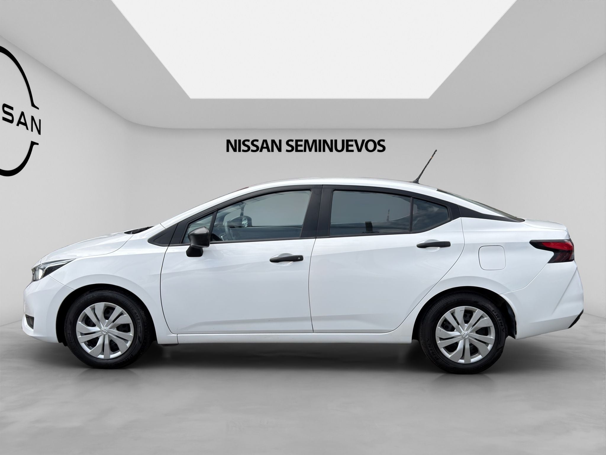 2024 Nissan VERSA 4P ADVANCE L41.6 MAN
