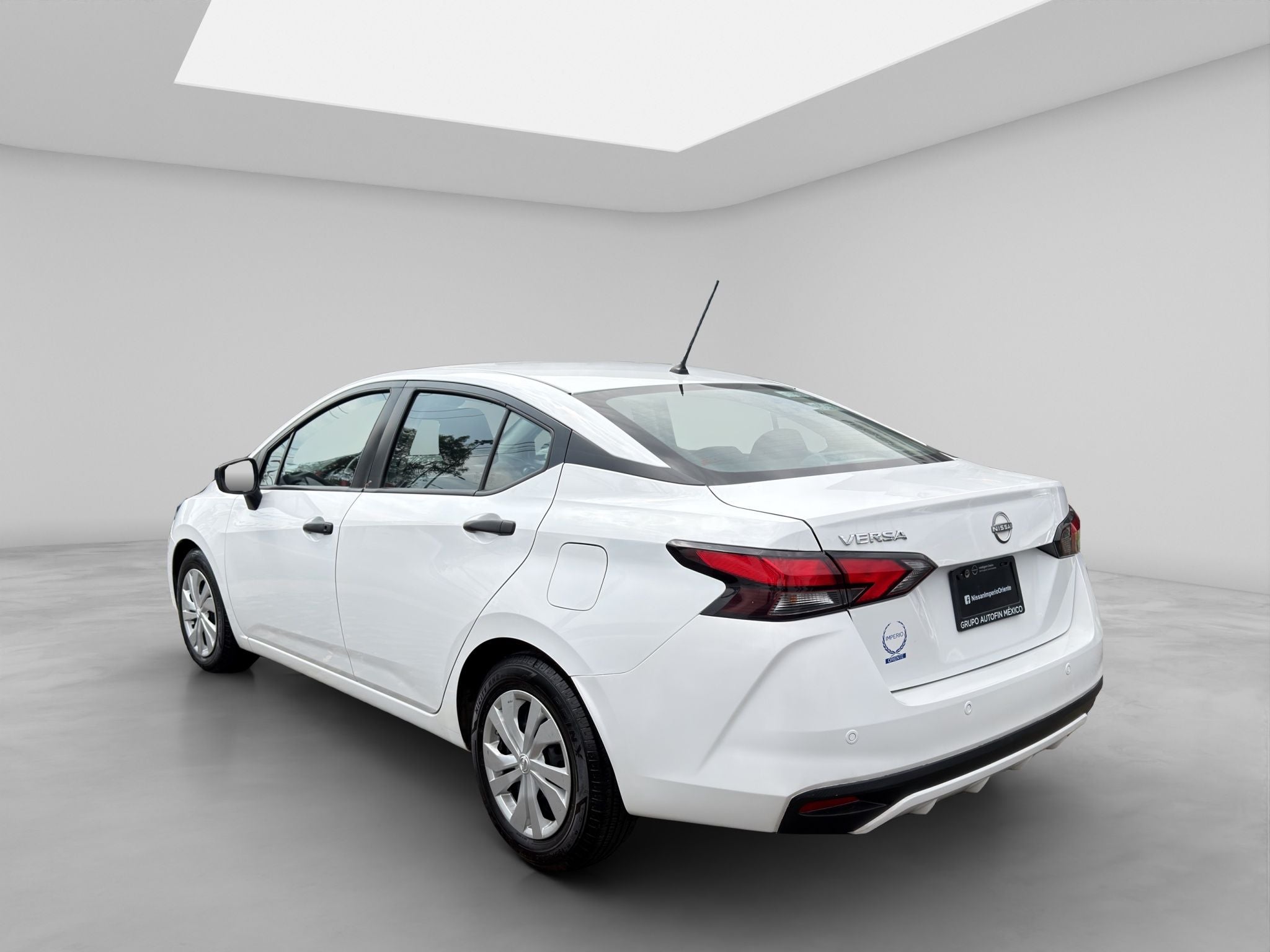 2026 Nissan V-DRIVE V-DRIVE TM AC AUDIO