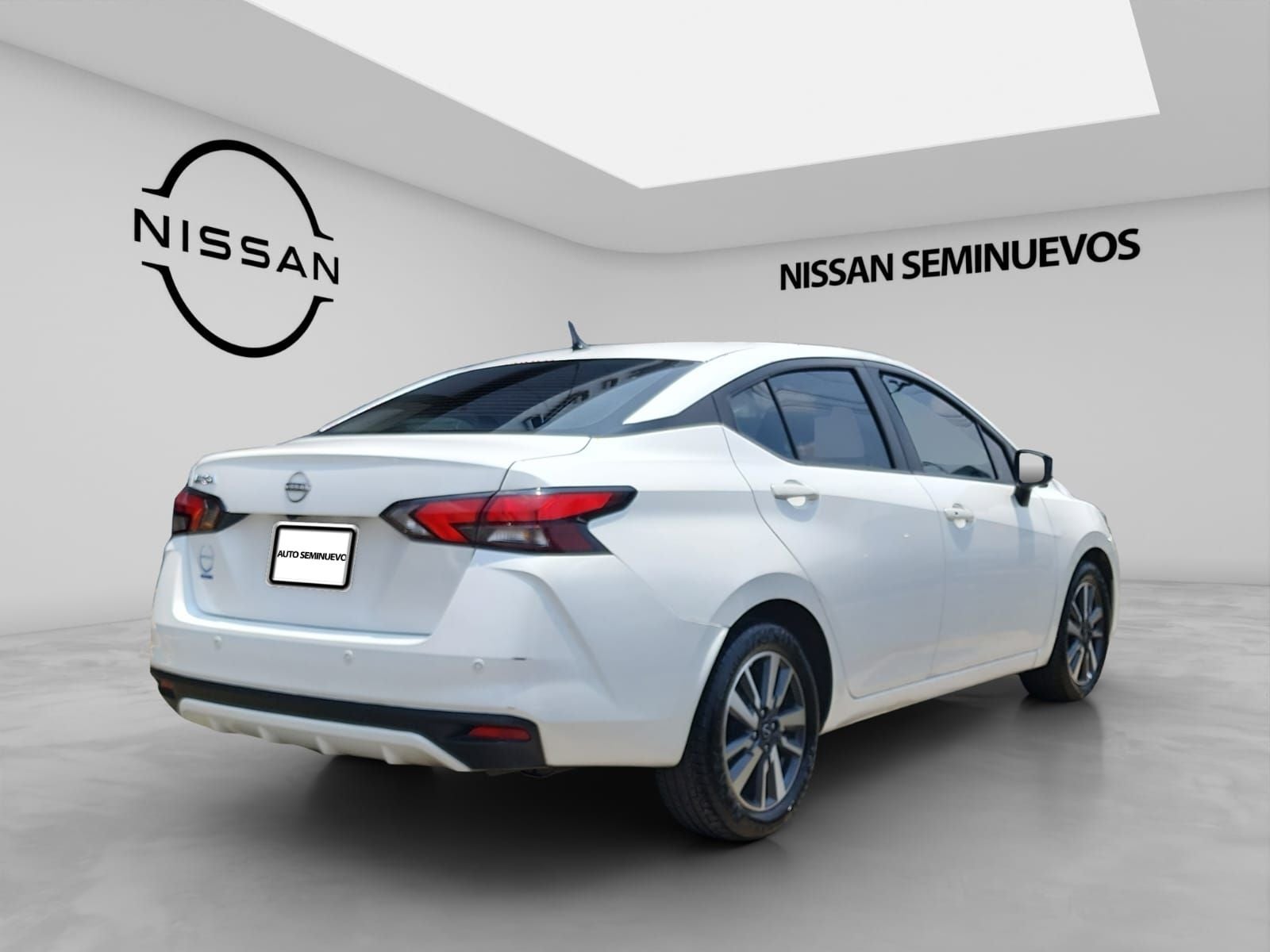 2024 Nissan VERSA 4P ADVANCE L41.6 MAN
