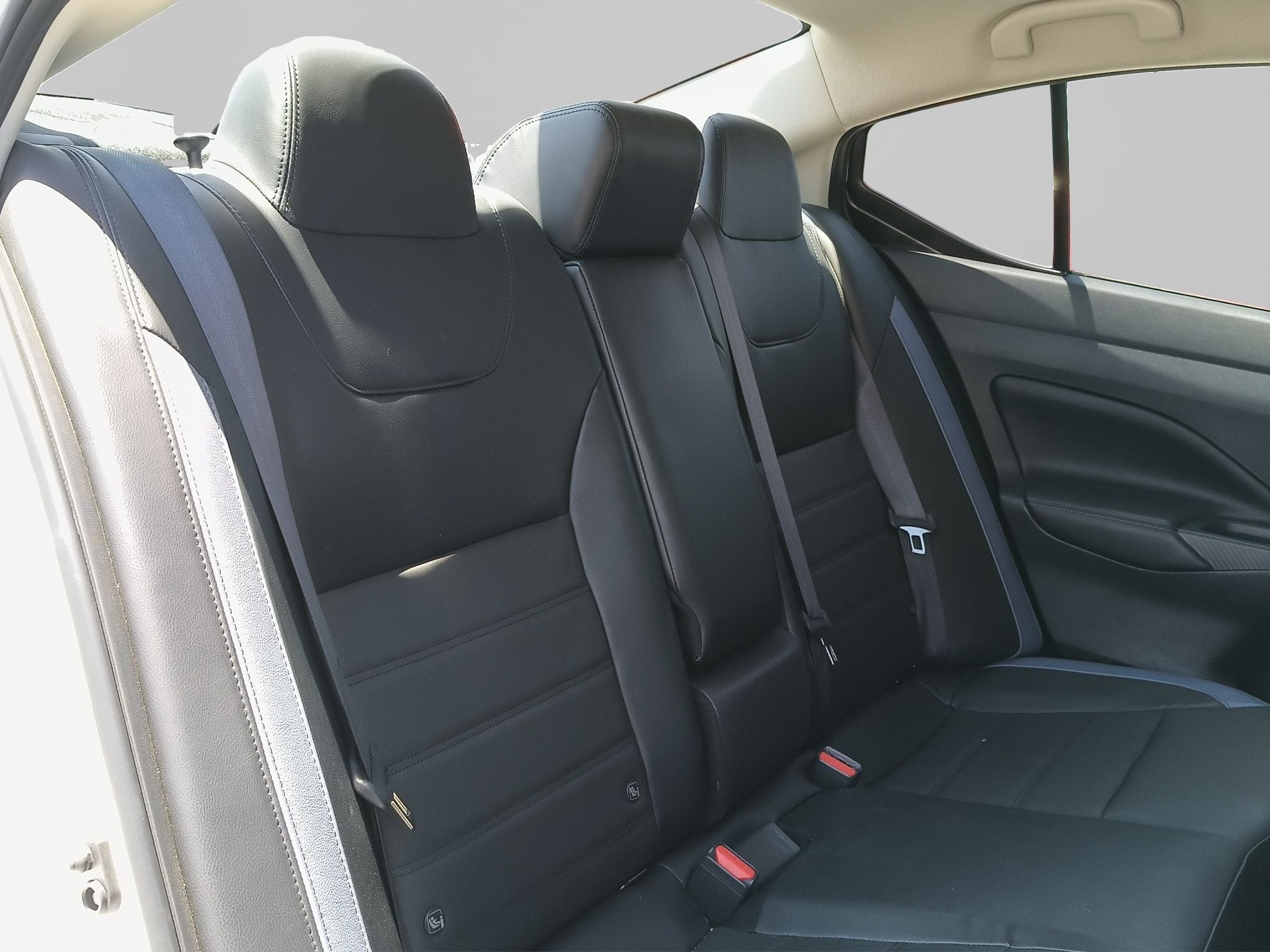 2024 Nissan VERSA 4P EXCLUSIVE L41.6 AUT