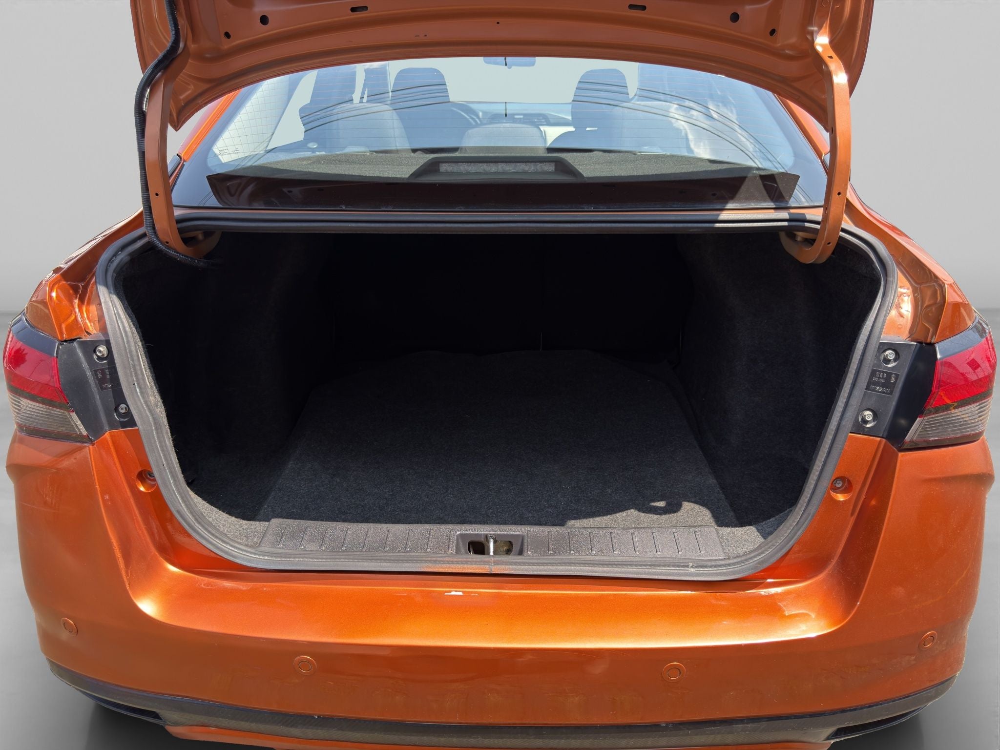 2021 Nissan VERSA 4 PTS ADVANCE TA AAC VE F NIEBLA RA-16