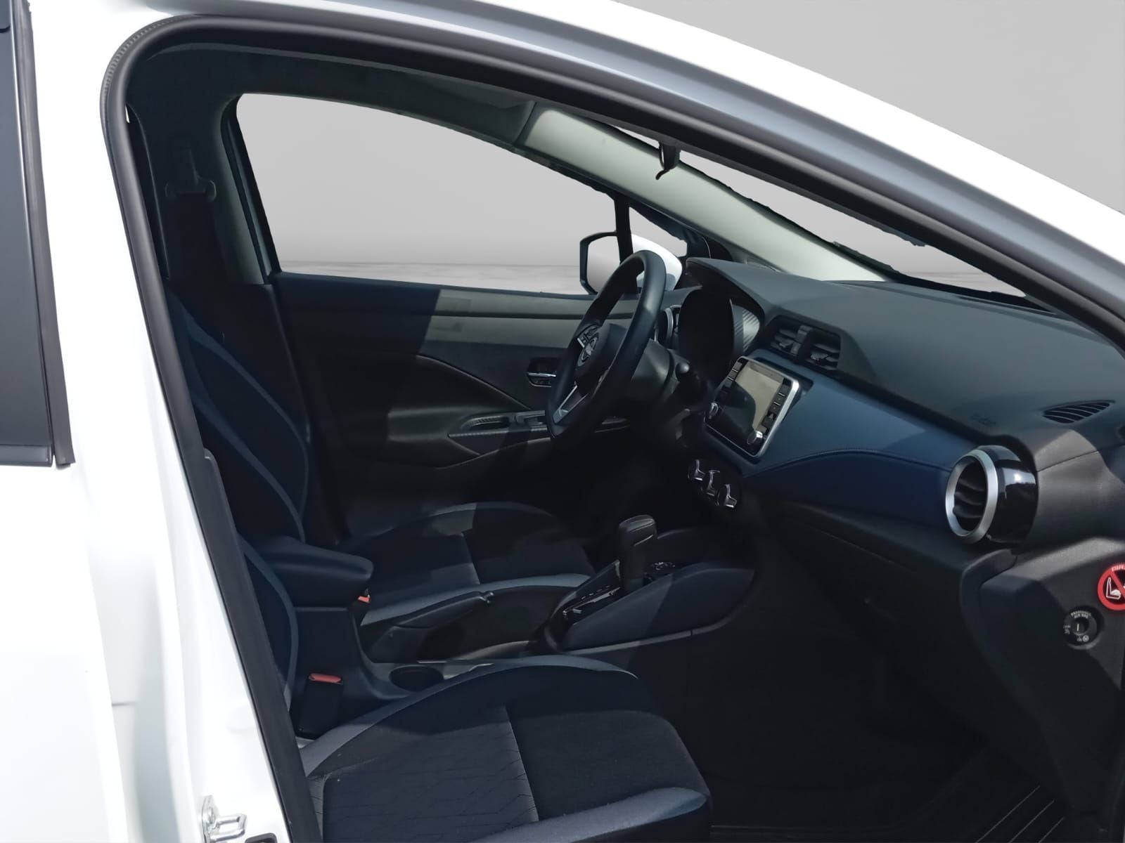 2025 Nissan VERSA 4P ADVANCE L41.6 AUT