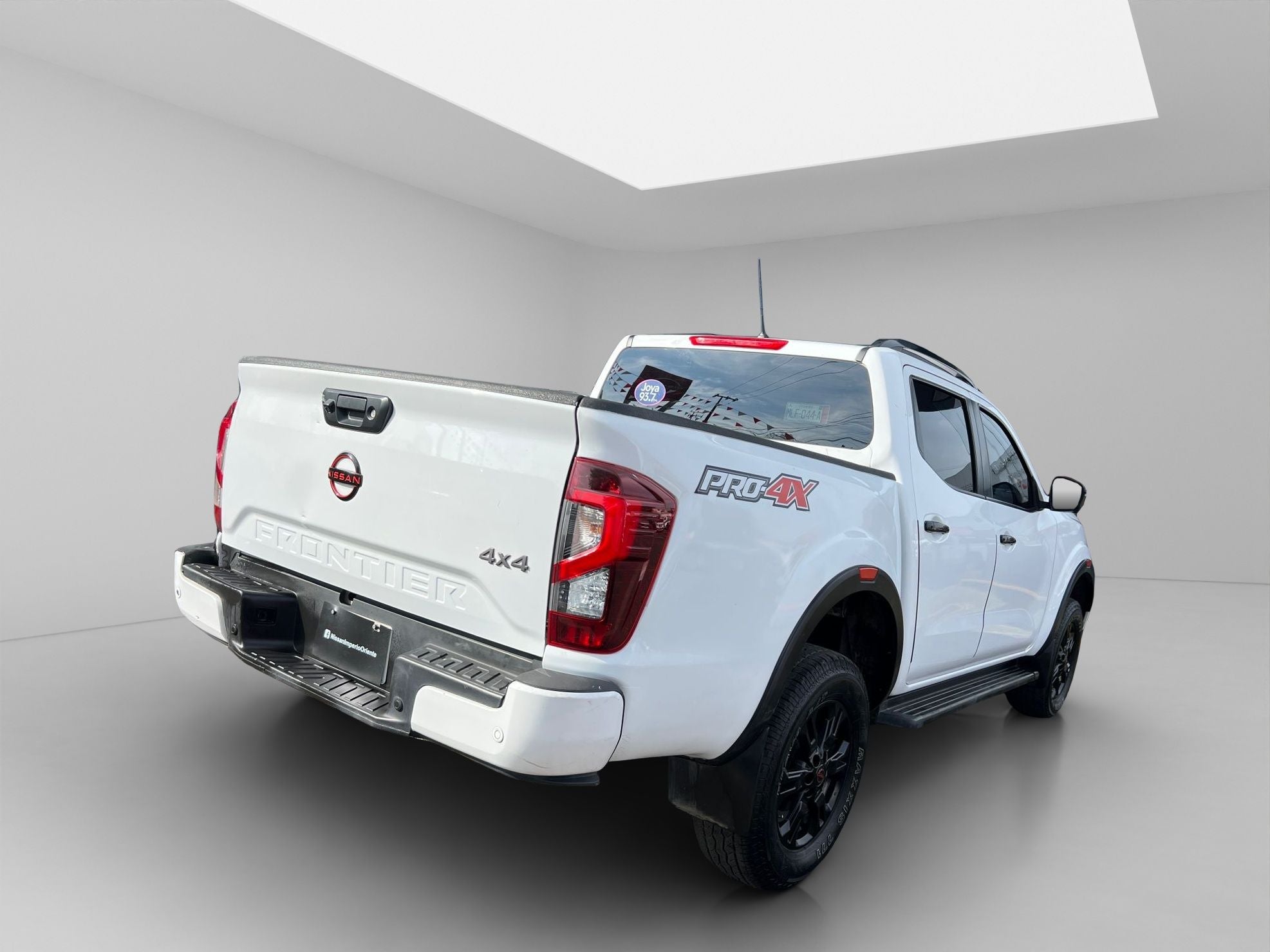2023 Nissan FRONTIER 4P PRO-4X L42.5 AUT 4X4