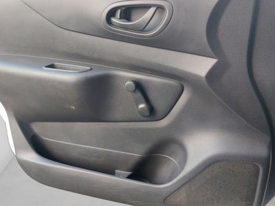2023 Nissan NP300 2 PTS CHASIS CABINA TM6