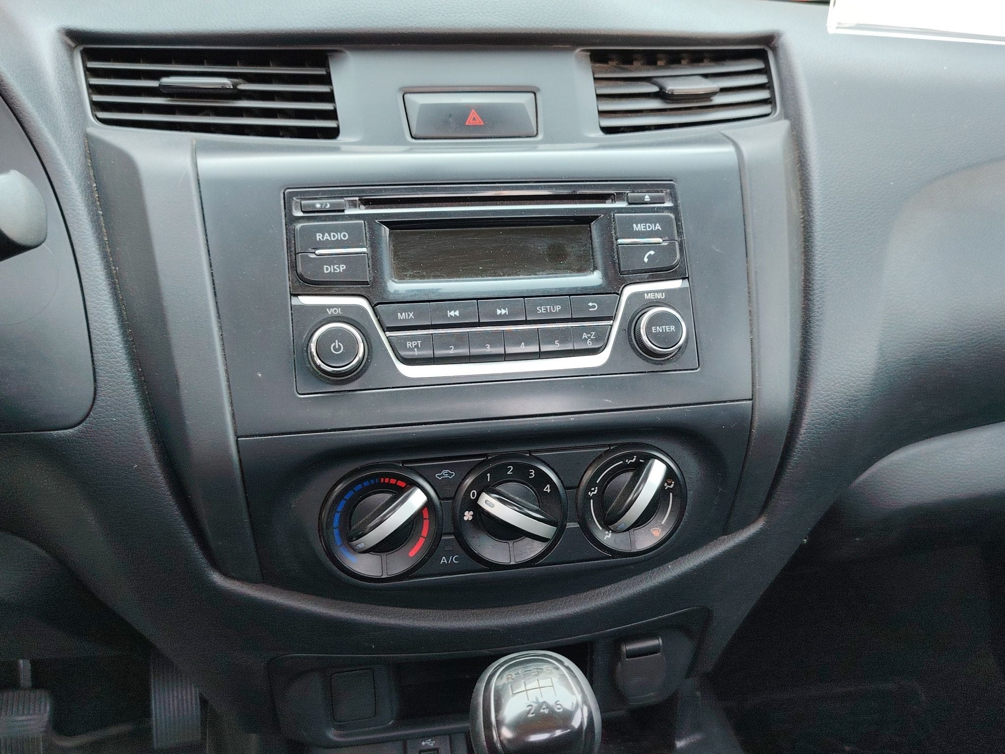 2023 Nissan NP300 2 PTS CHASIS CABINA TM6