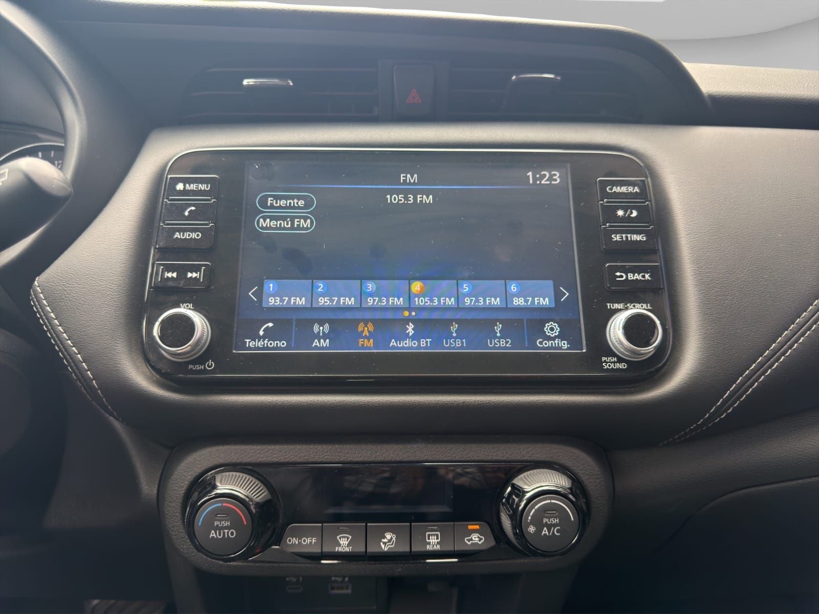2023 Nissan KICKS 5 PTS PLATINUM 16L TA AAC AUT PIEL GPS RA-18