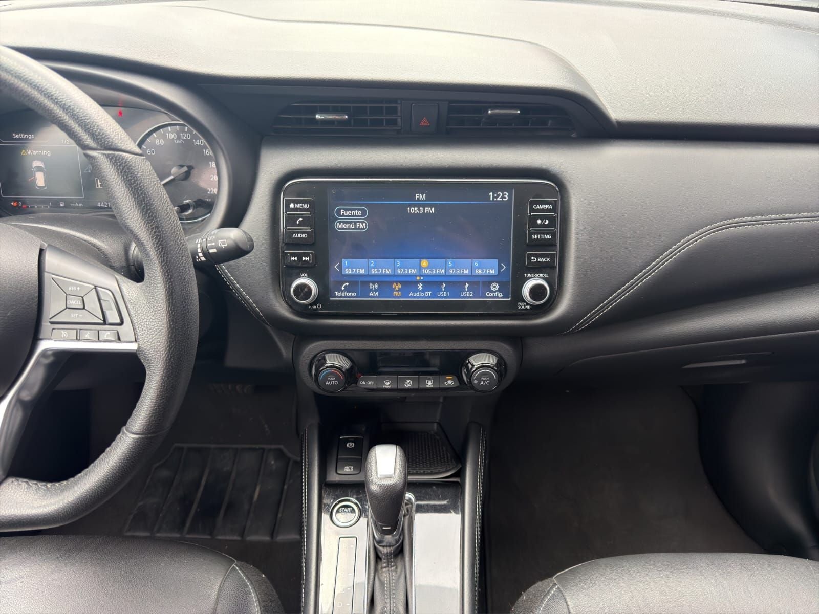 2023 Nissan KICKS 5 PTS PLATINUM 16L TA AAC AUT PIEL GPS RA-18
