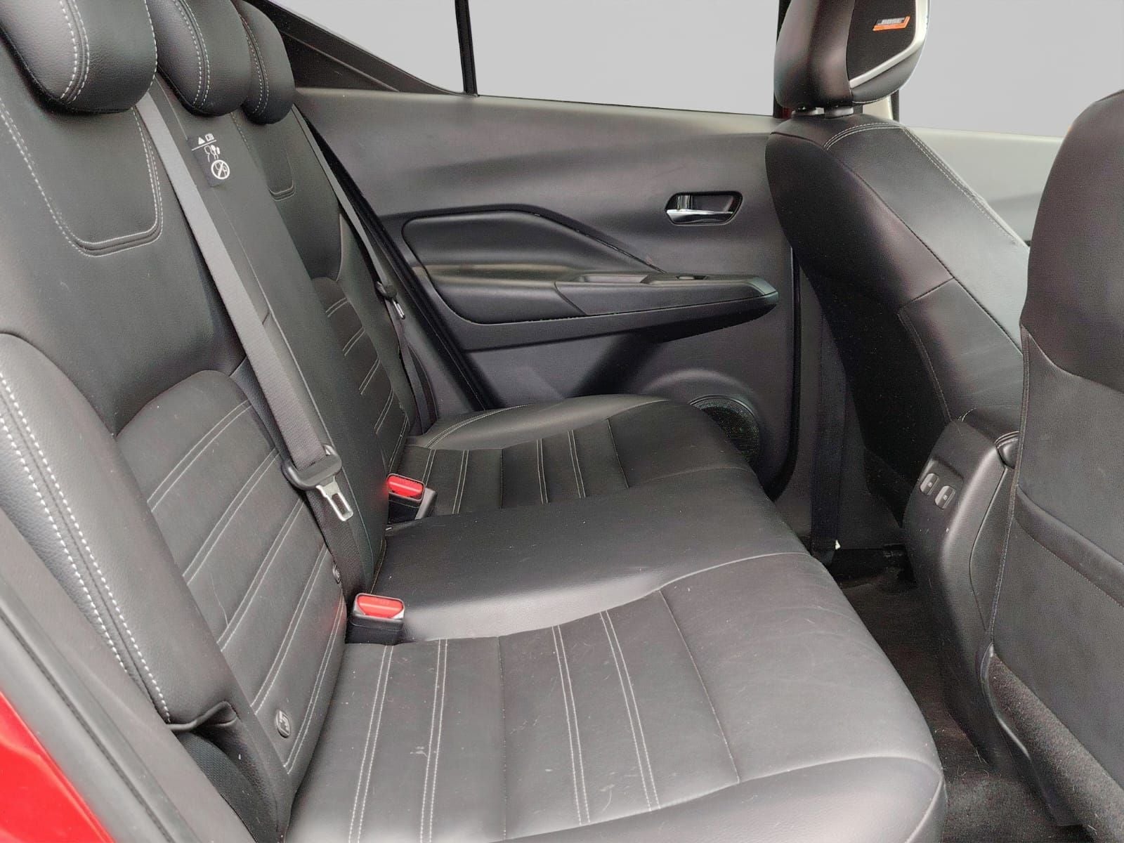 2023 Nissan KICKS 5 PTS PLATINUM 16L TA AAC AUT PIEL GPS RA-18