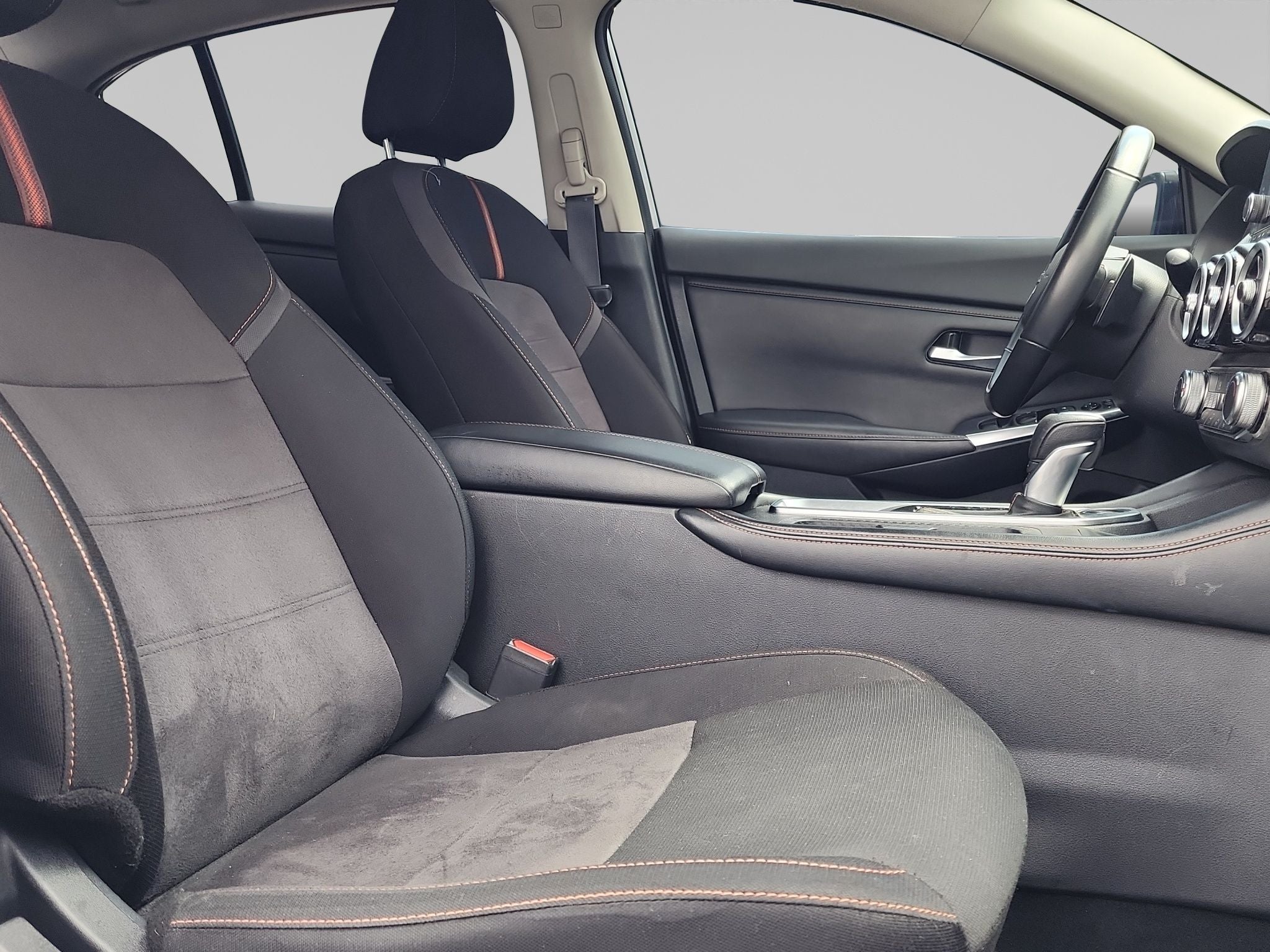 2022 Nissan SENTRA 4 PTS SR CVT AAC ASTOS DEPORTIVOS BOSE QC F LED RA-18