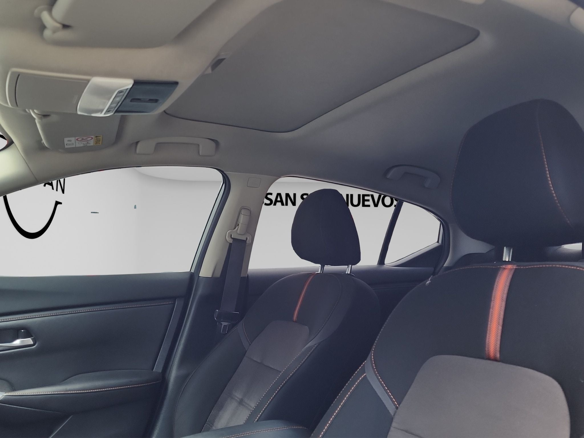 2022 Nissan SENTRA 4 PTS SR CVT AAC ASTOS DEPORTIVOS BOSE QC F LED RA-18