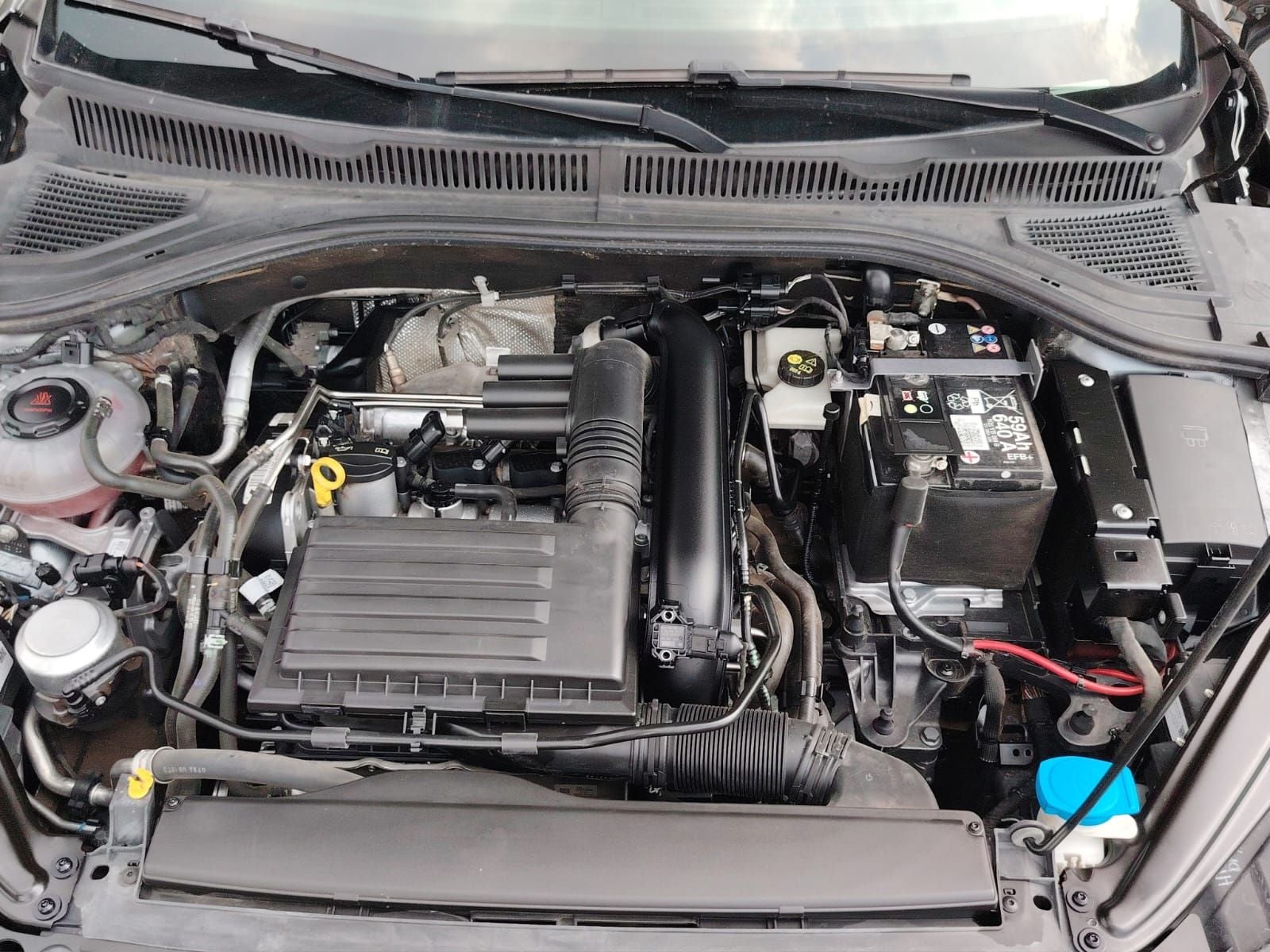 2024 Volkswagen JETTA 4P TRENDLINE L41.4T AUT