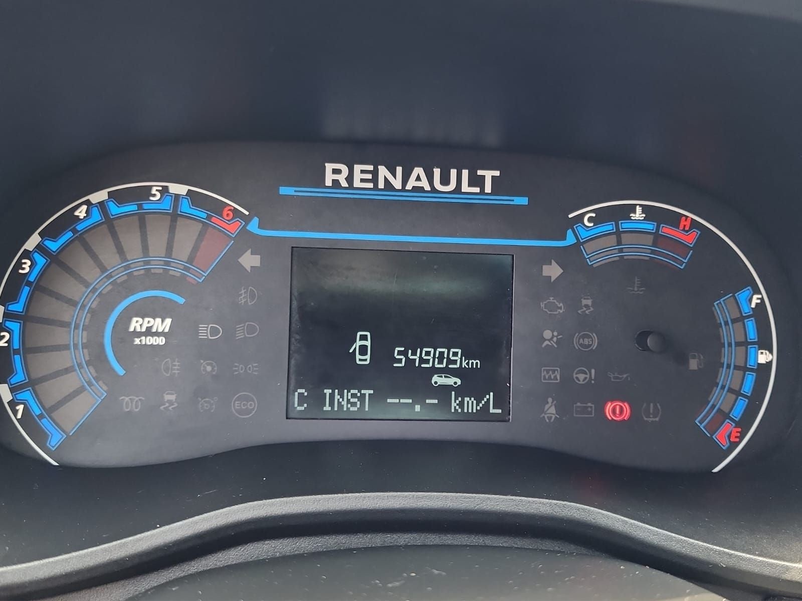 2025 RENAULT KWID 5P ICONIC L31.0 MAN