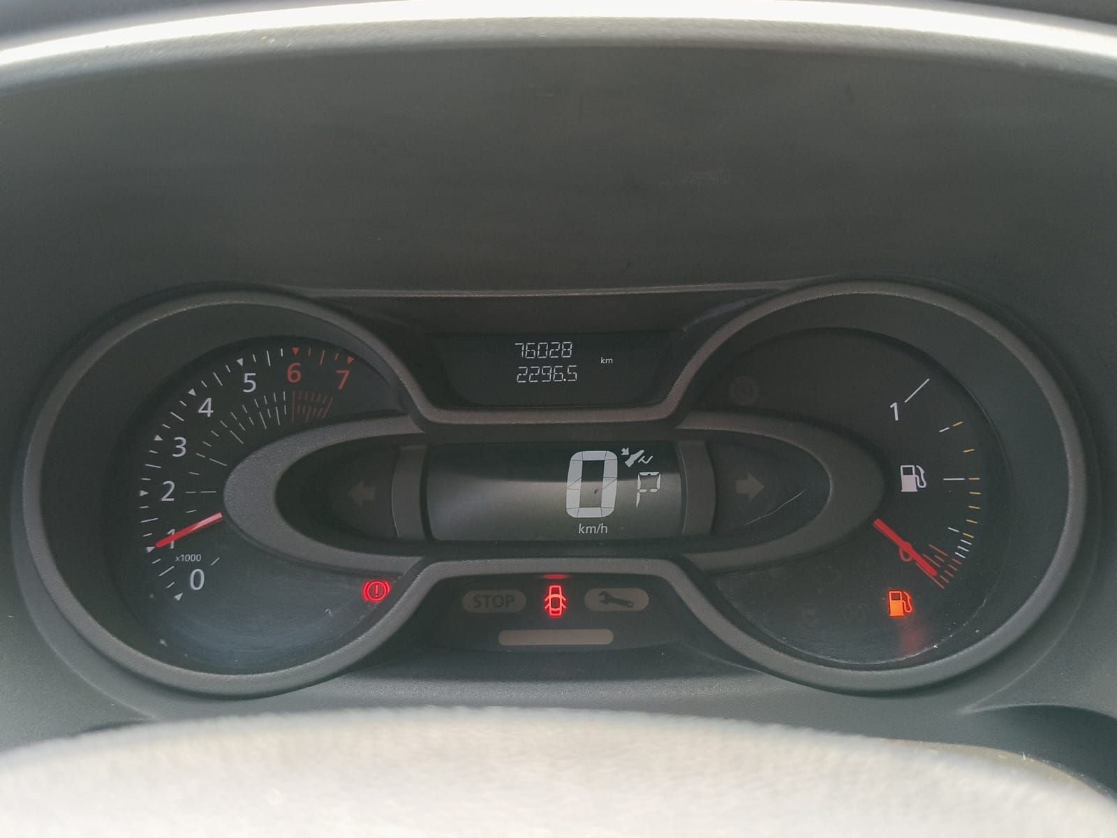 2023 RENAULT OROCH 4 PTS OUTSIDER 13T TA FNIEBLA CANTONERAS RA-16