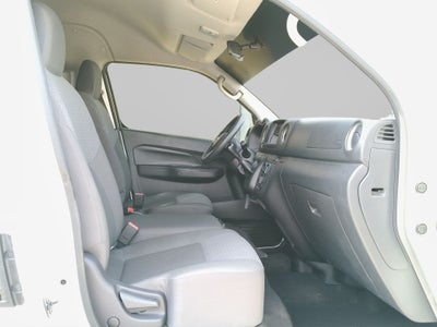 2024 Nissan URVAN 4P AMPLIA L42.5 MAN