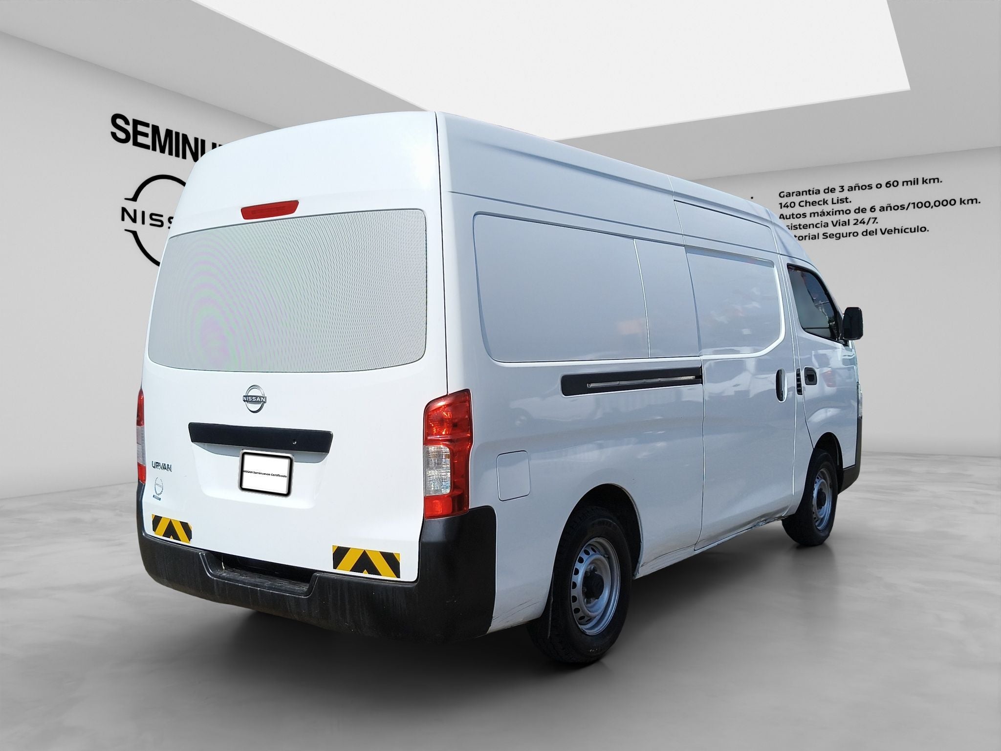 2024 Nissan URVAN 4P AMPLIA L42.5 MAN