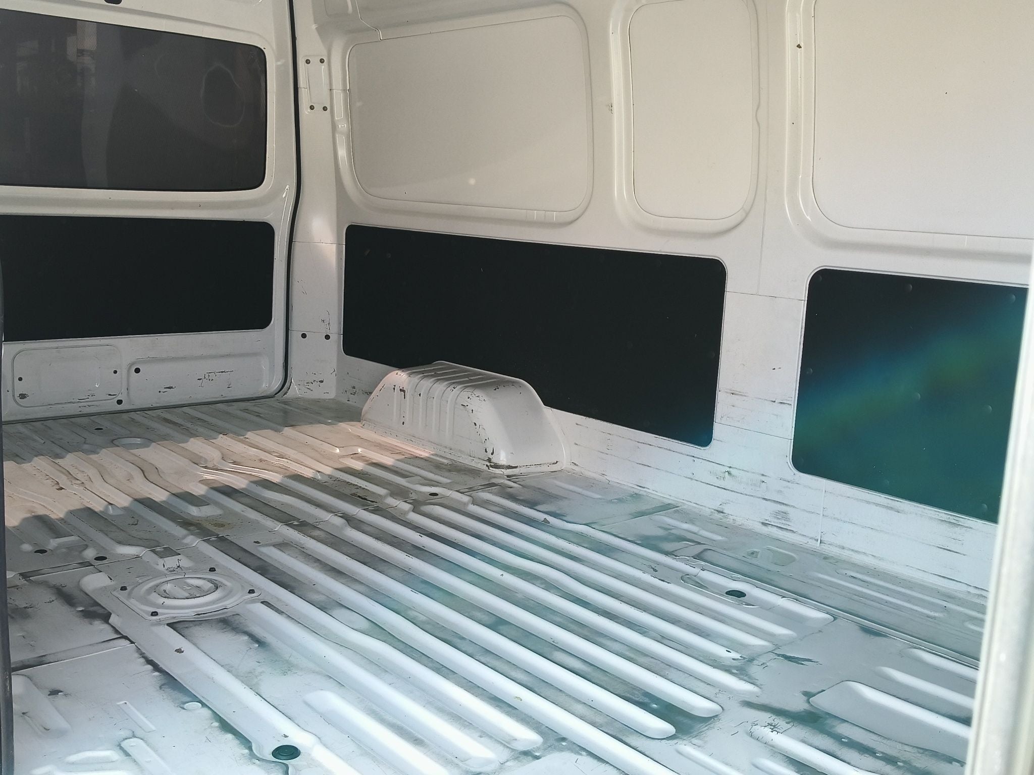 2024 Nissan URVAN 4P AMPLIA L42.5 MAN