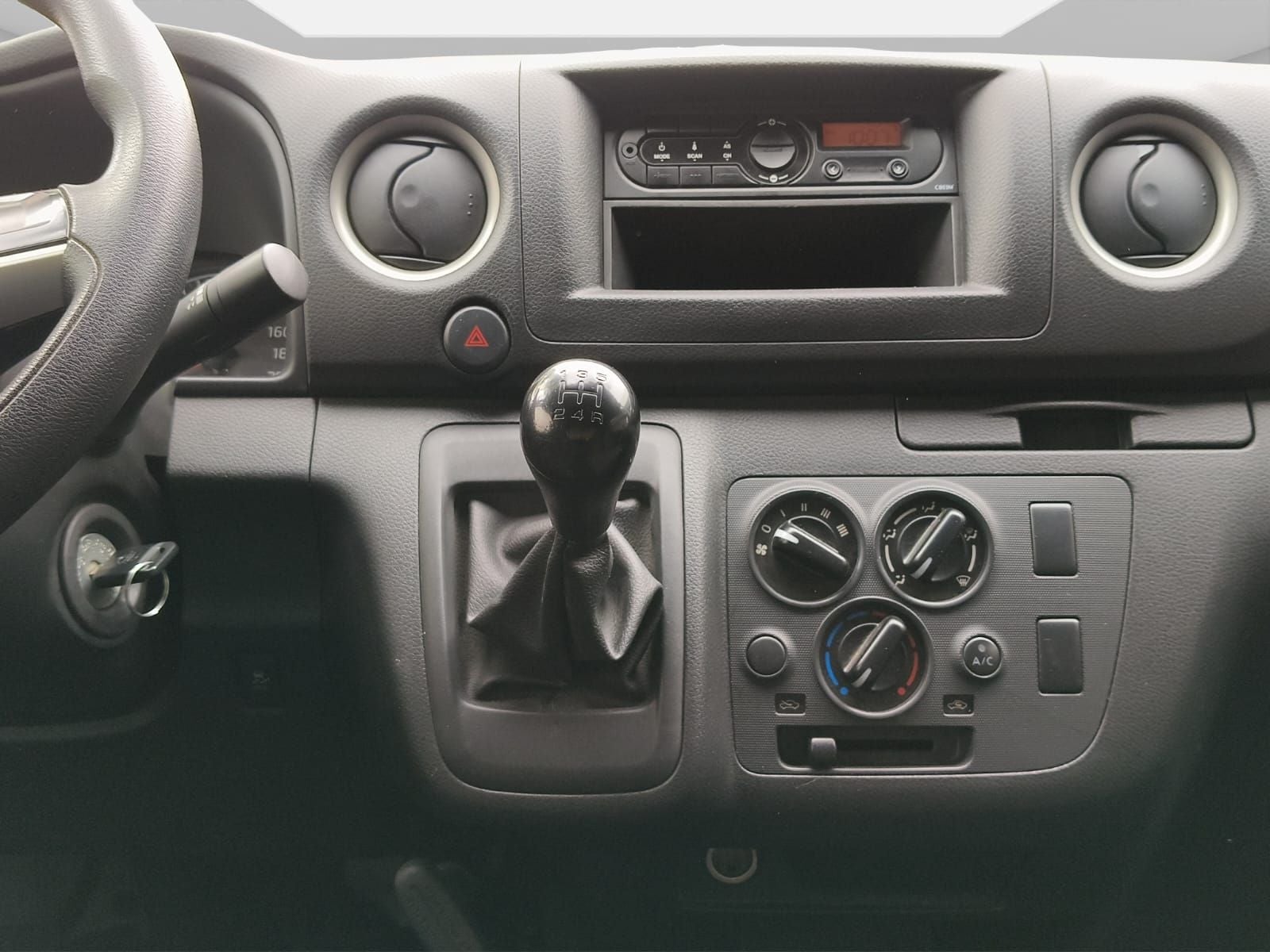 2024 Nissan URVAN 4P AMPLIA L42.5 MAN