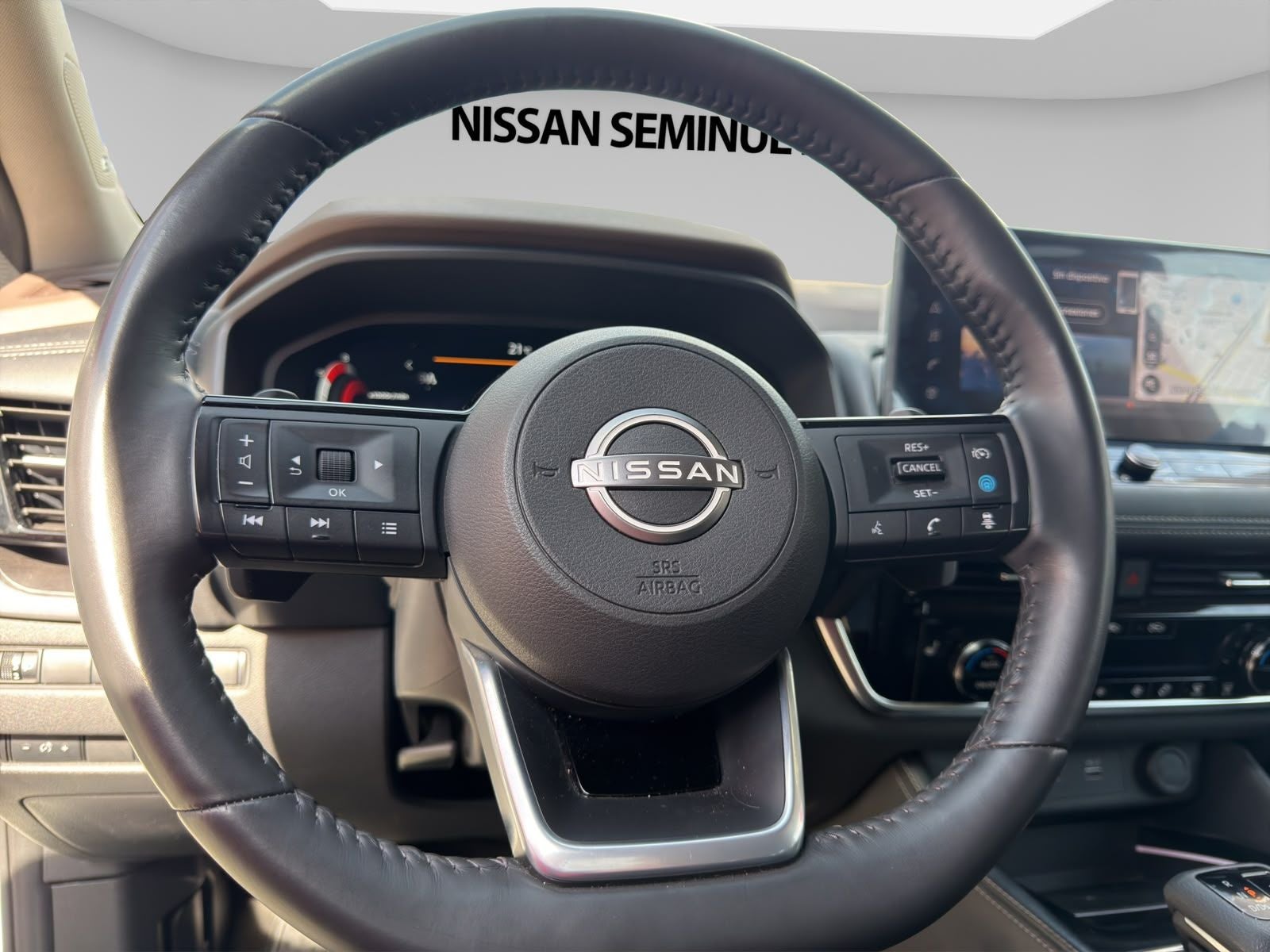 2023 Nissan X-TRAIL 5 PTS PLATINIUM PLUS CVT 2.5 LTS 2 ROW