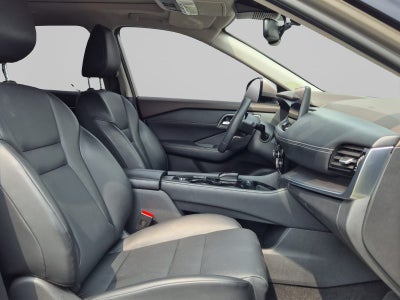 2025 Nissan X-TRAIL 5P PLATINUM E.POWER HEV L31.5 AUT