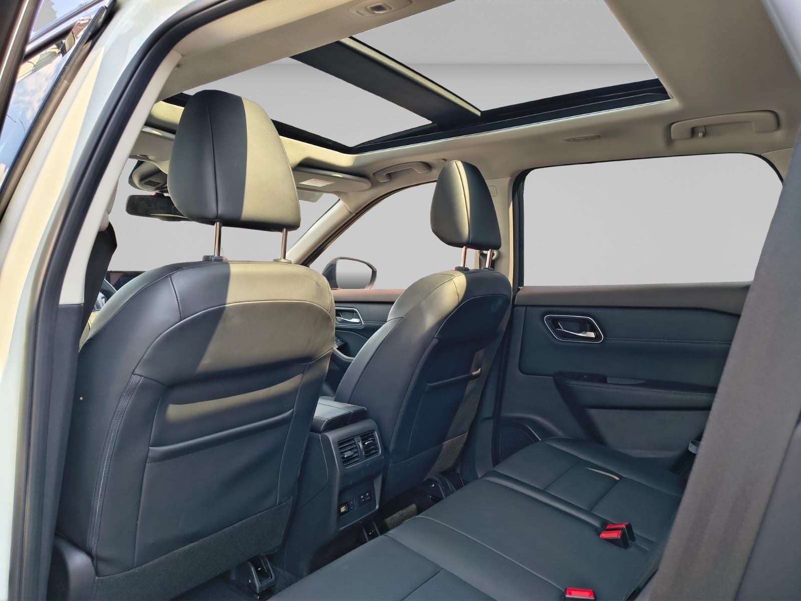 2025 Nissan X-TRAIL 5P PLATINUM E.POWER HEV L31.5 AUT