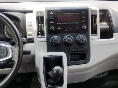 2023 Toyota HIACE 4 PTS DX SUPERLARGA TM5 CVENTANAS