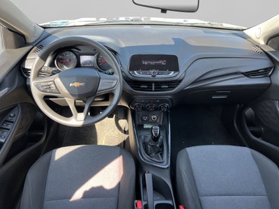 2023 Chevrolet ONIX A 4 PTS LS 13L TM5 AAC BA R-15
