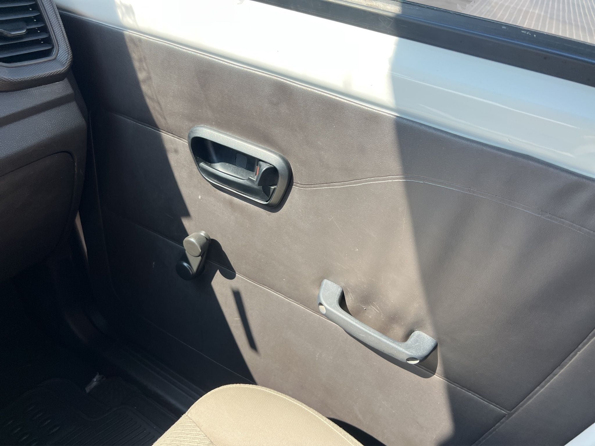 2023 Chevrolet TORNADO B 4 PTS LS 15L TM5 AAC RA-14