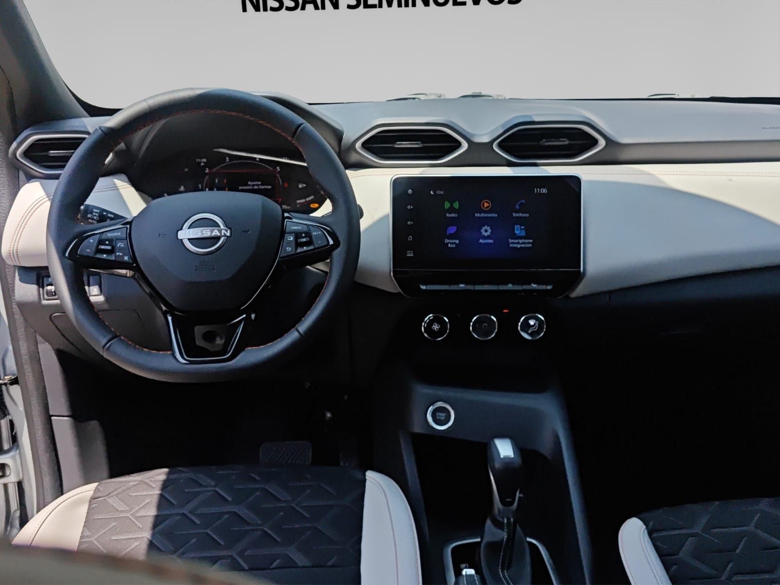 2025 Nissan MAGNITE 5 PUERTAS EXCLUSIVE 1.0 LTS CVT T