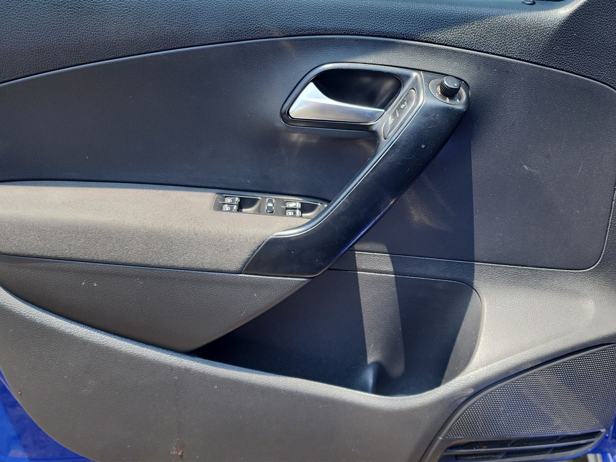 2021 Volkswagen POLO 5 PTS HB COMFORTILNE PLUS 16L VE F NIEBLA RA-15TIPTRONIC