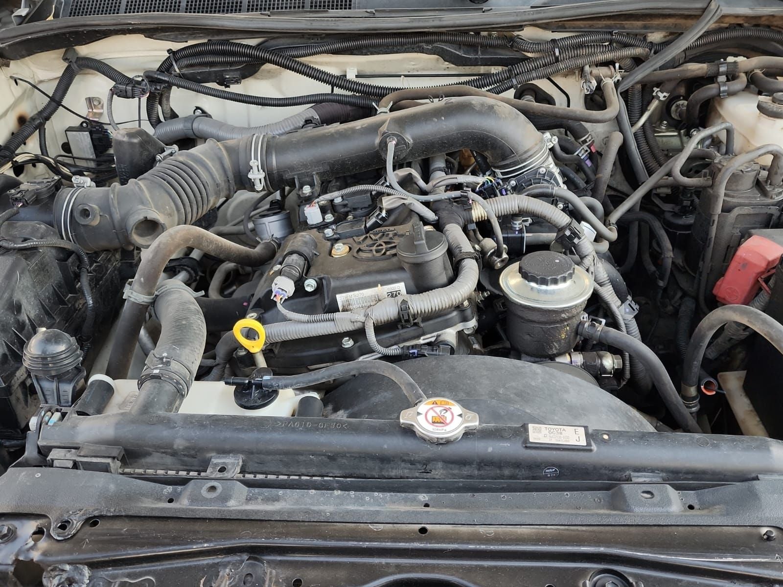 2022 Toyota HILUX 4 PTS DOBLE CAB SR TM5 AAC VE RA-17
