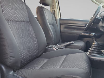 2022 Toyota HILUX 4 PTS DOBLE CAB SR TM5 AAC VE RA-17