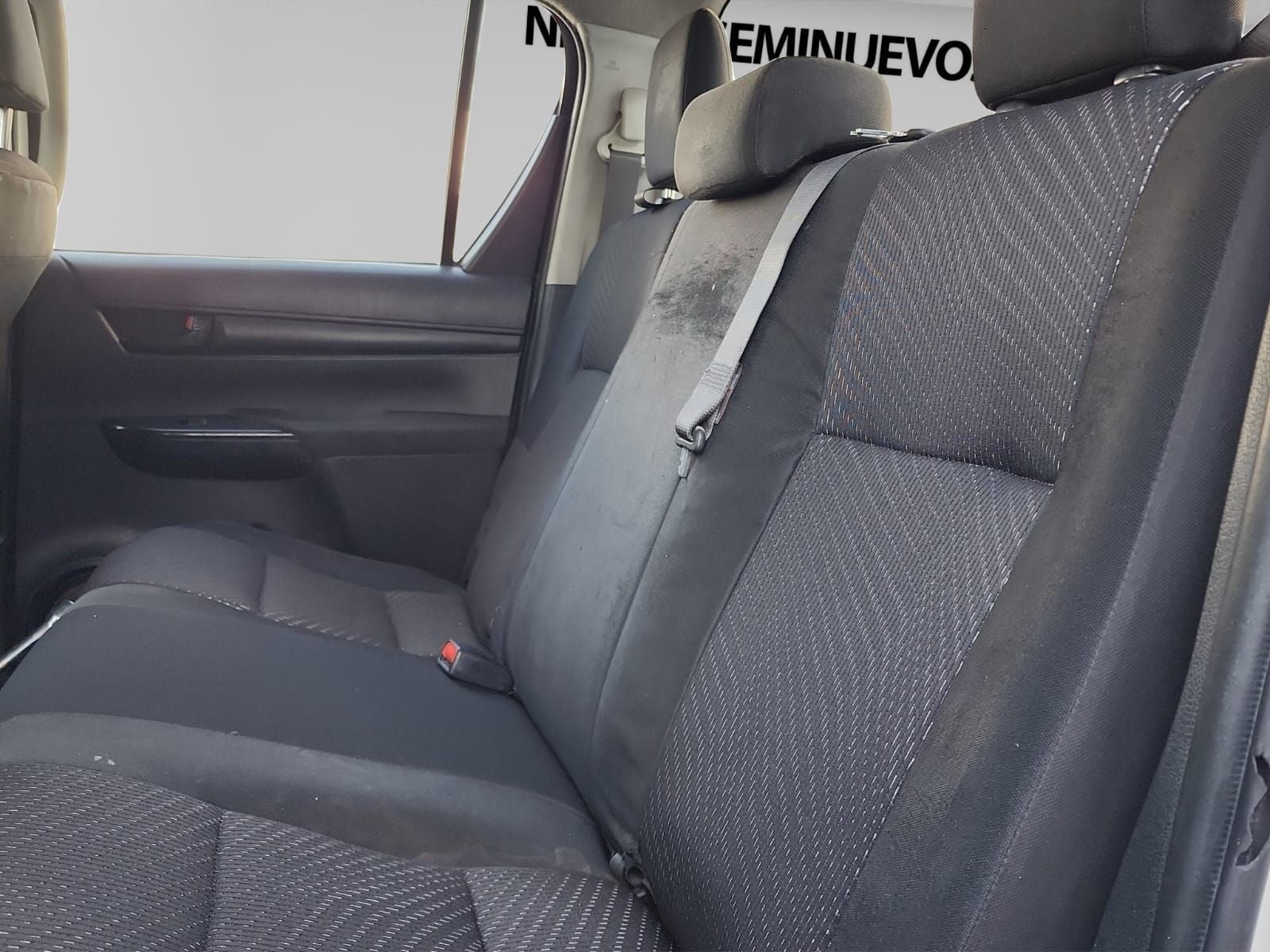 2022 Toyota HILUX 4 PTS DOBLE CAB SR TM5 AAC VE RA-17