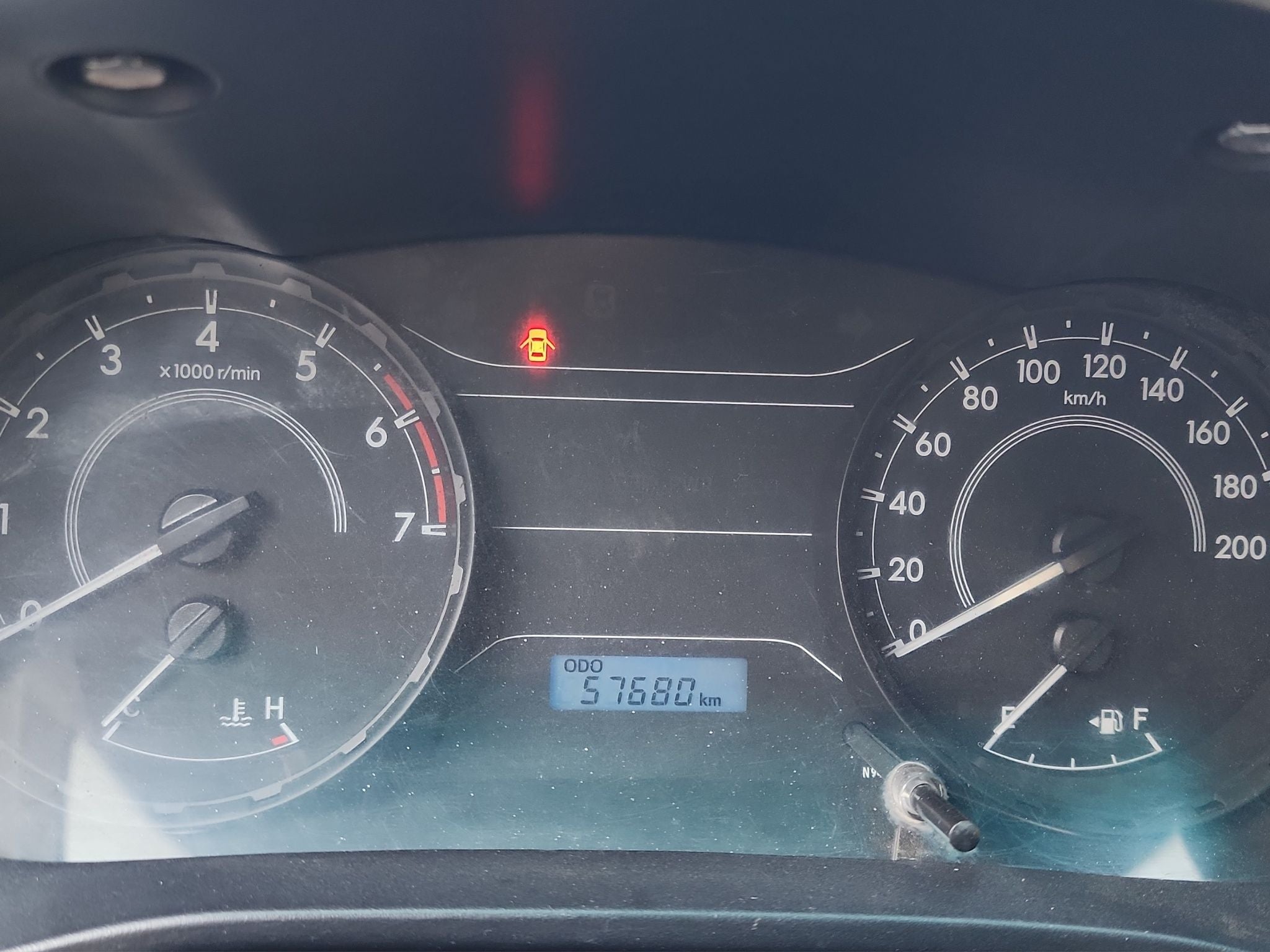 2022 Toyota HILUX 4 PTS DOBLE CAB BASE TM5 AAC VE DEL