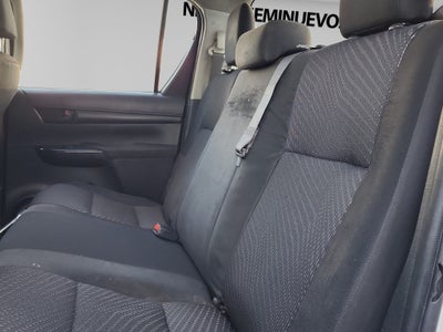 2022 Toyota HILUX 4 PTS DOBLE CAB BASE TM5 AAC VE DEL