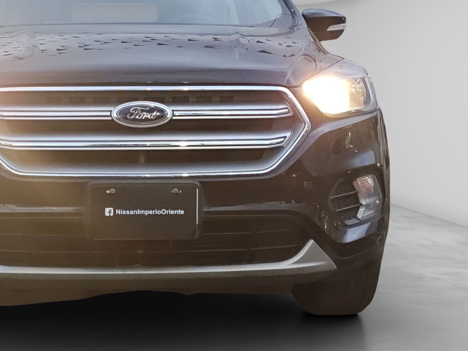 2018 Ford ESCAPE 5 PTS TREND ADVANCE TA AAC PIEL CAMARA REVERSA RA-18