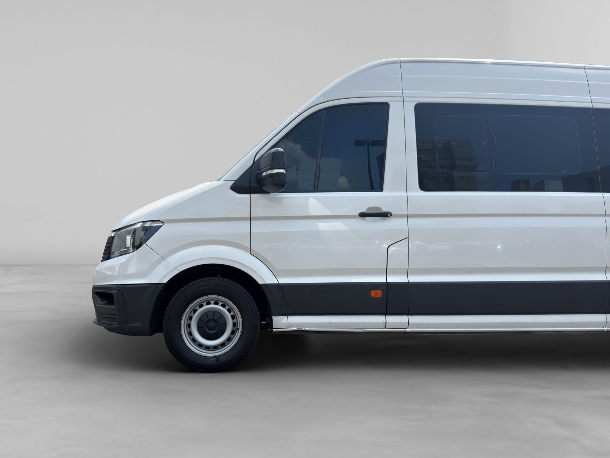 2020 Volkswagen CRAFTER 5 PTS CARGO VAN TM6 AAC CAJA EXTENDIDA