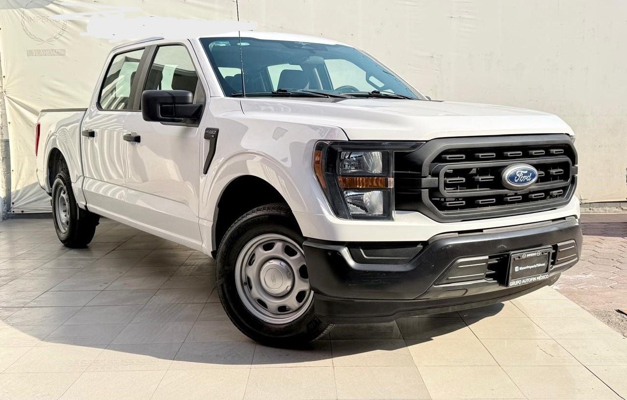 2023 Ford F-150 4P XL CREW CAB 4X2 V63.3 AUT
